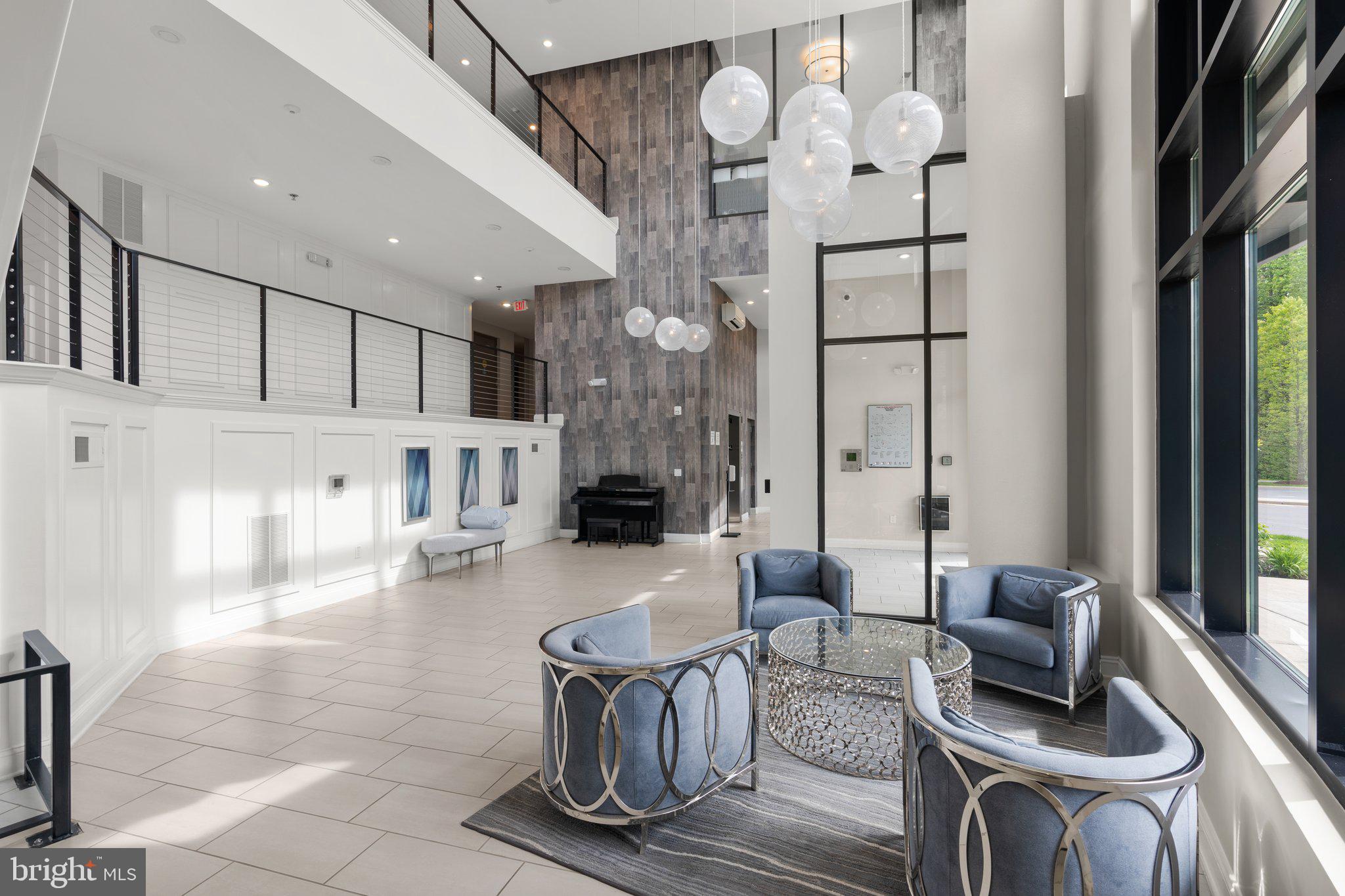 ATRIUM I OFFICE - Residential