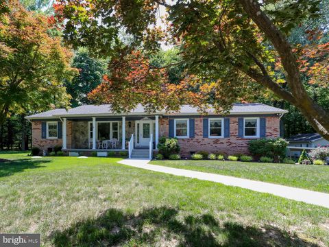 Homes For Sale - 6975 Ellenwood Court<br/> Charles County, LA PLATA, MD 20646
