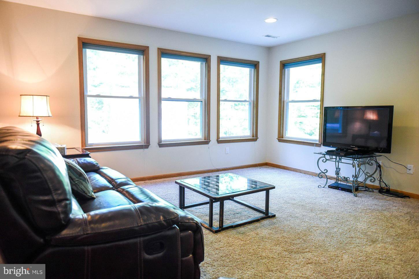 ABELLS RIDGE - Residential