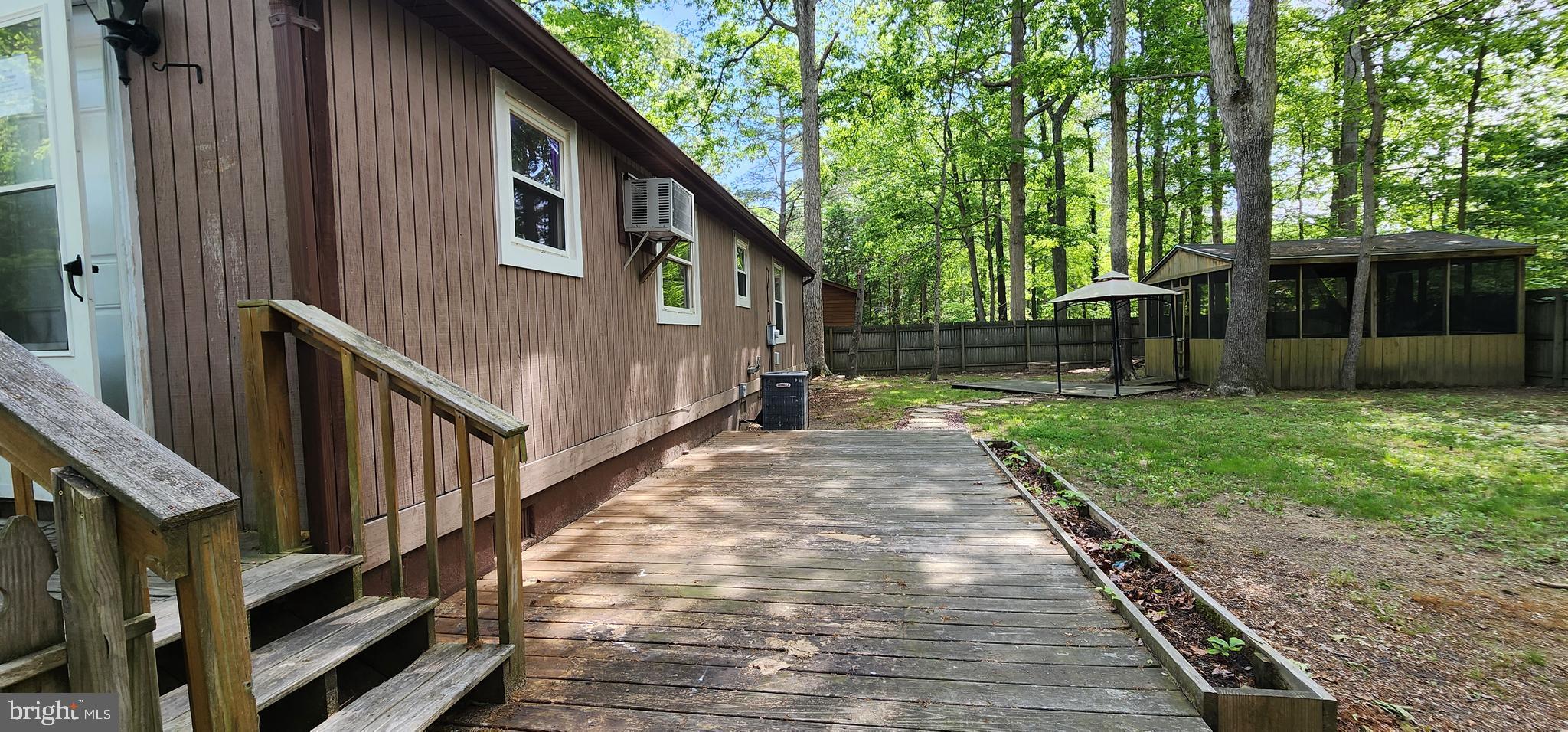 CEDAR COVE - Residential