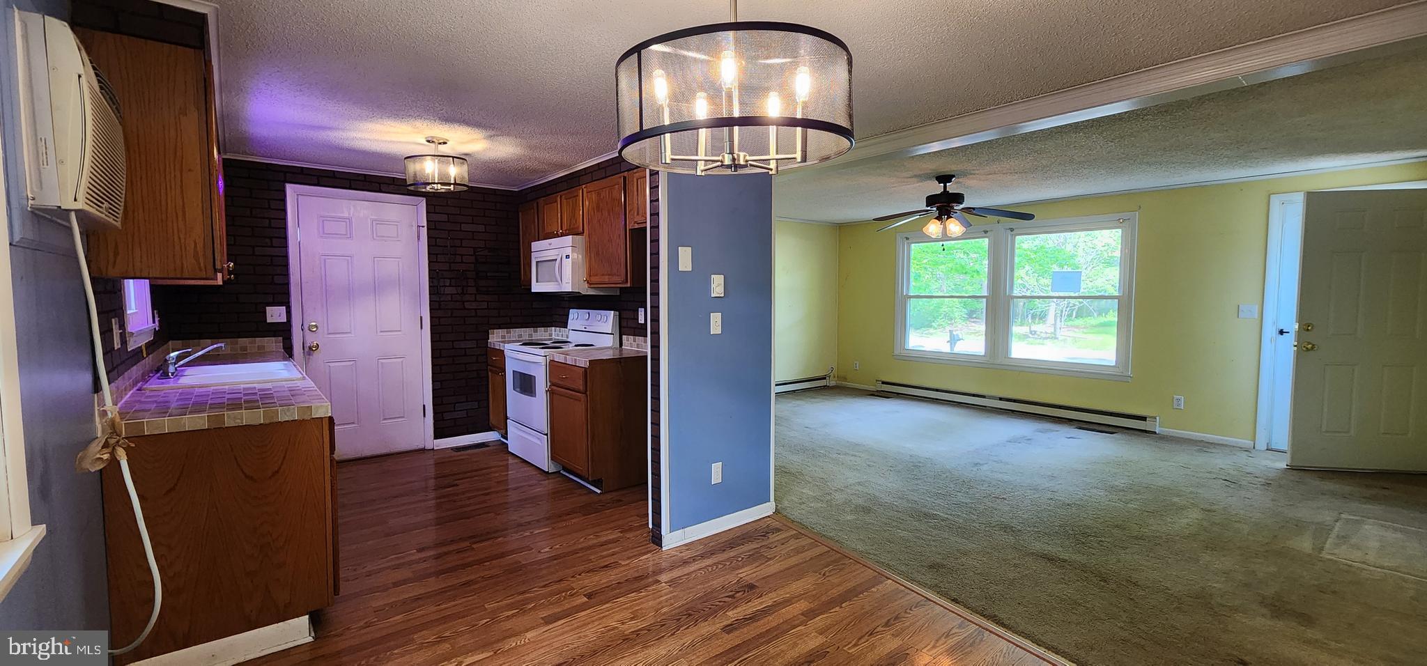 CEDAR COVE - Residential