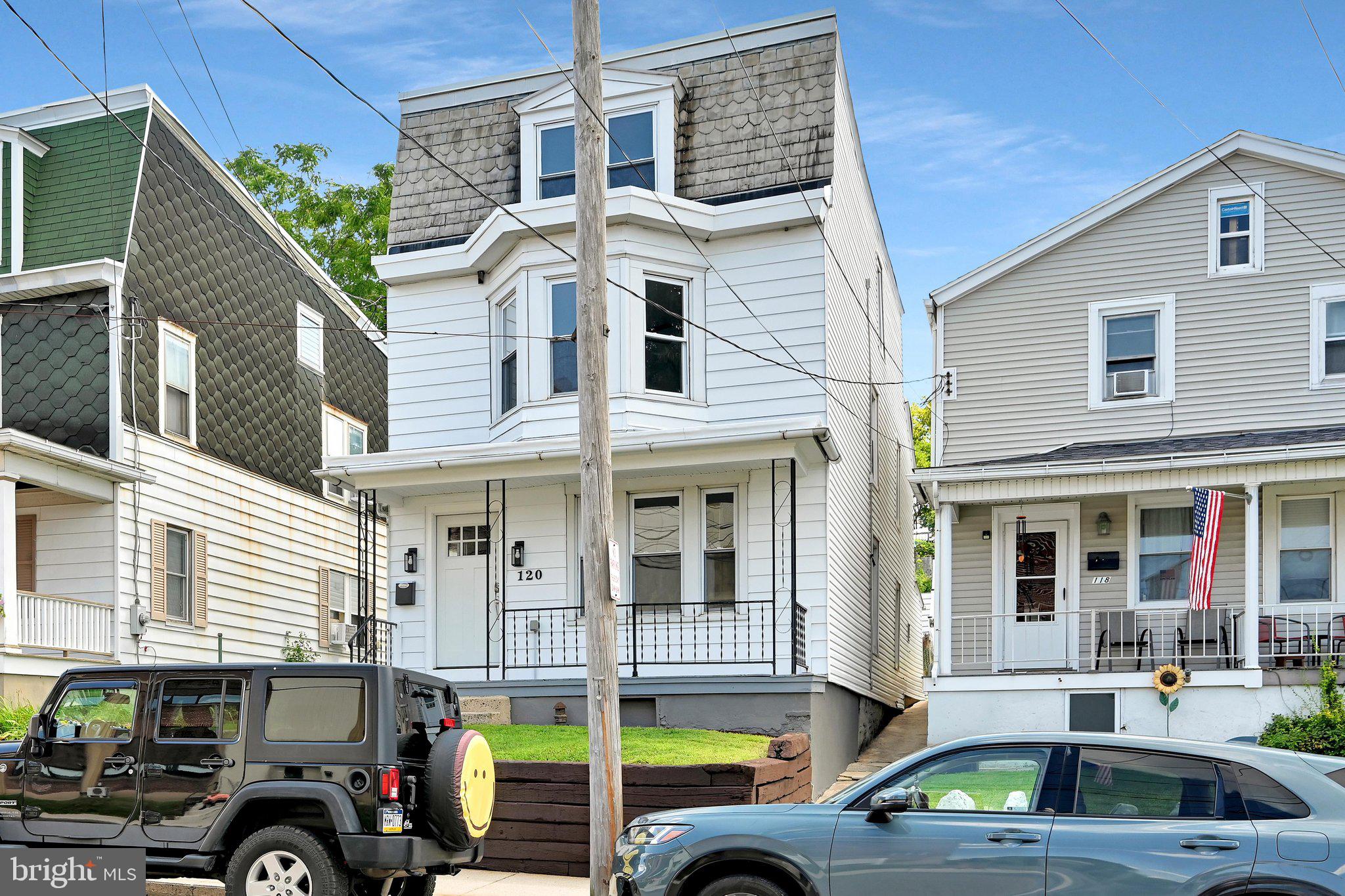 120 E UNION STREET