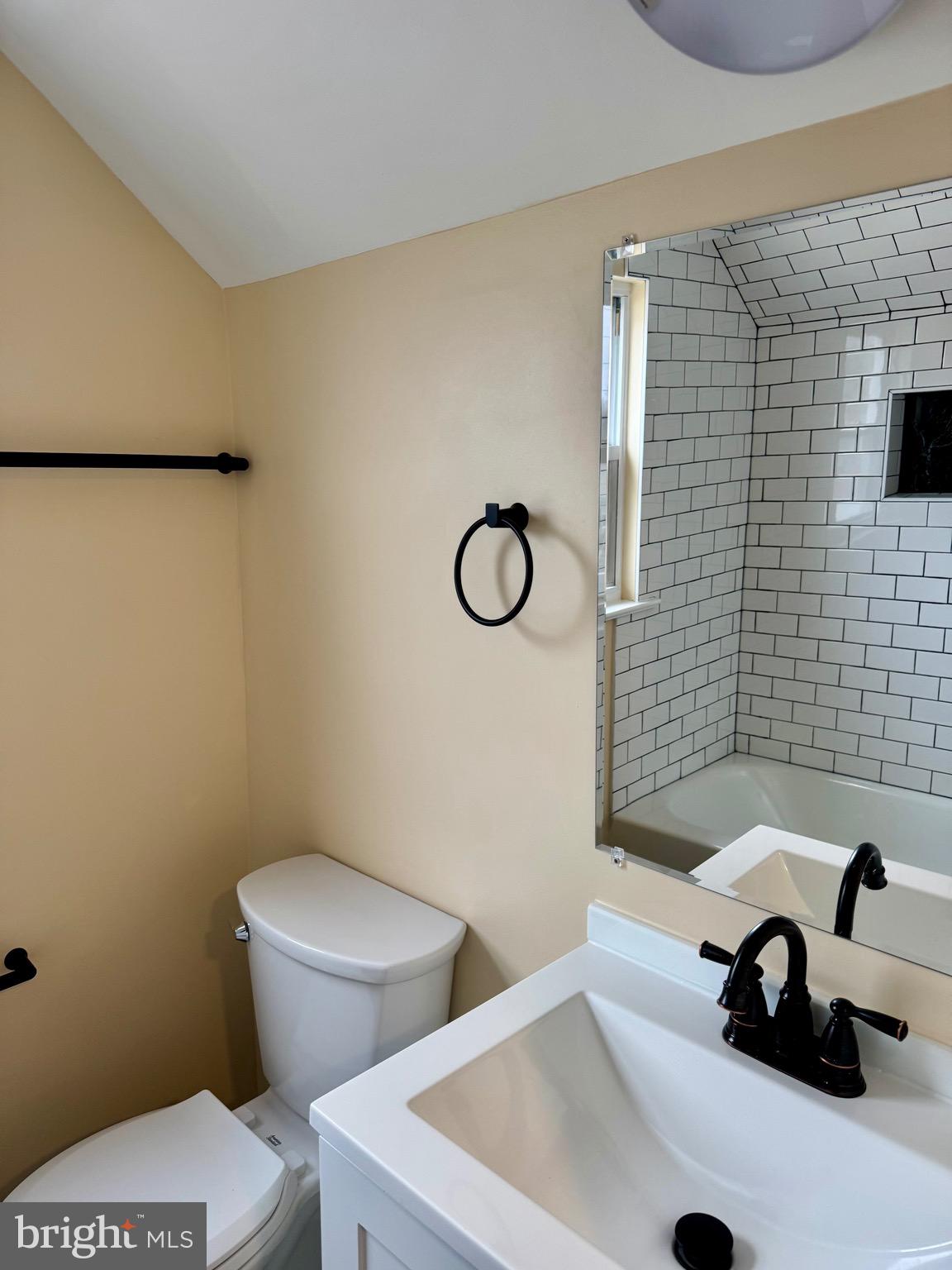 HARFORD PARK - Residential Lease