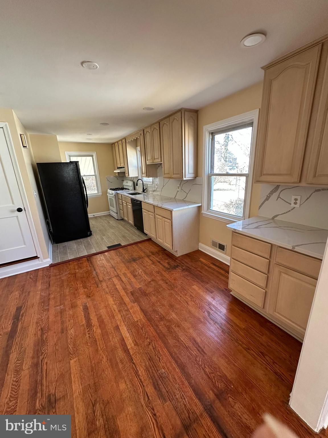 HARFORD PARK - Residential Lease