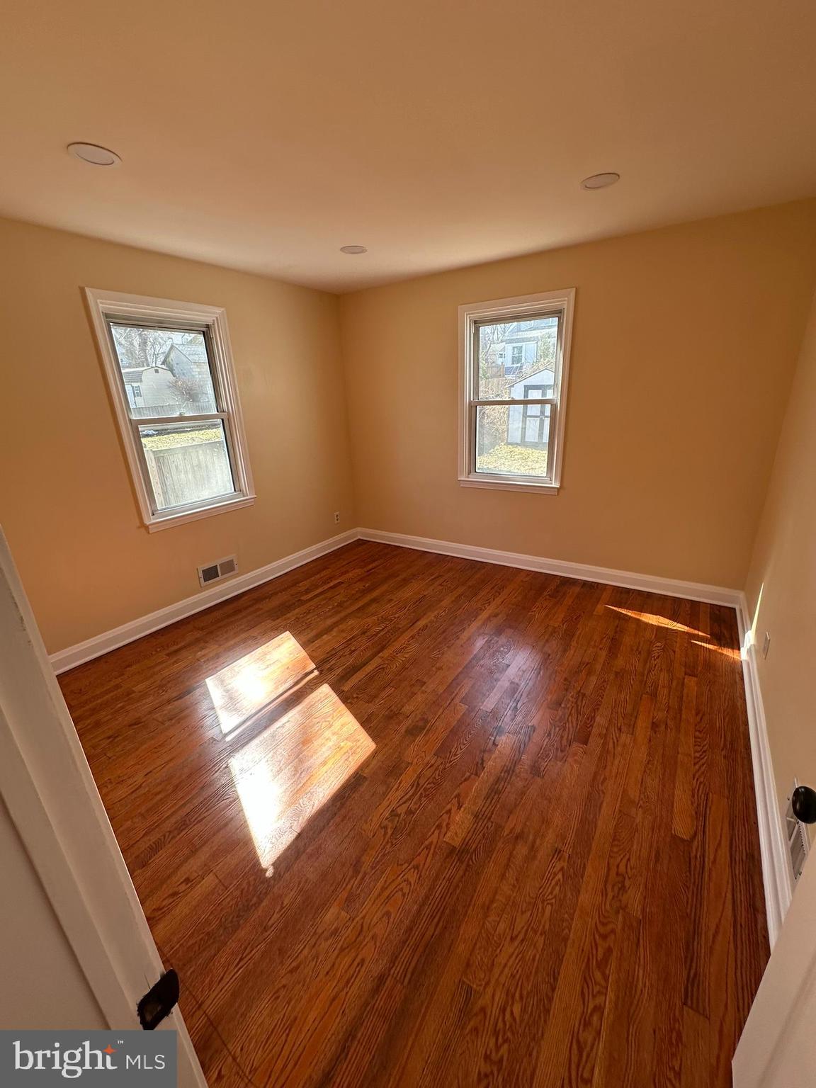 HARFORD PARK - Residential Lease