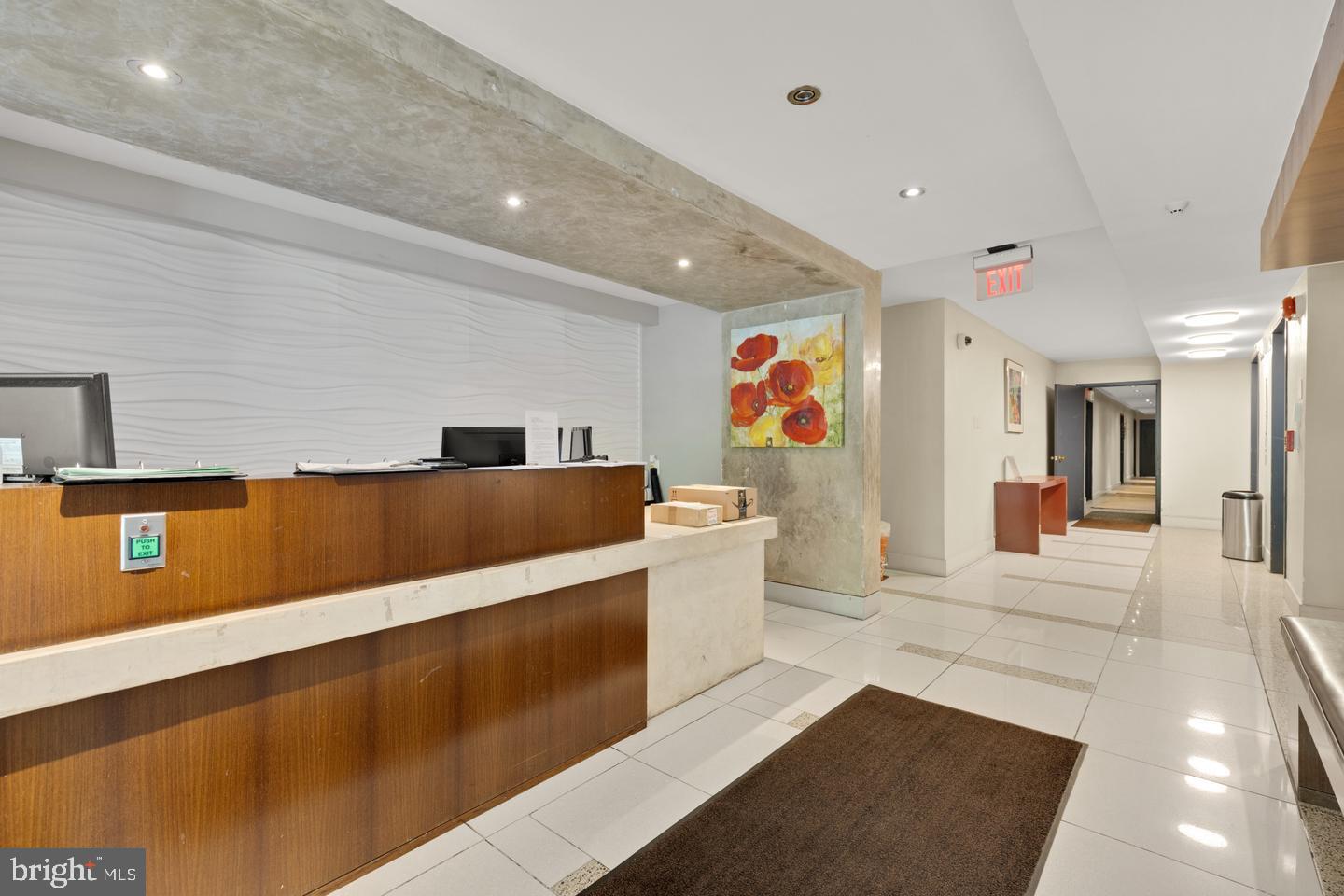 1325 18TH STREET NW RP-206