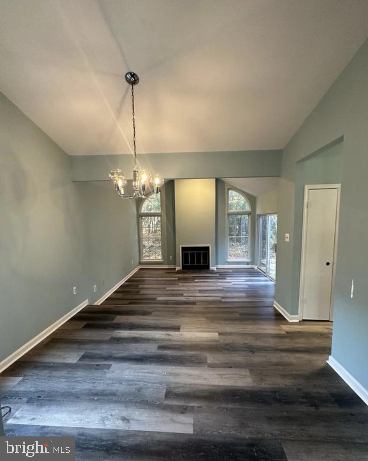 MARINERS POINT - Residential Lease