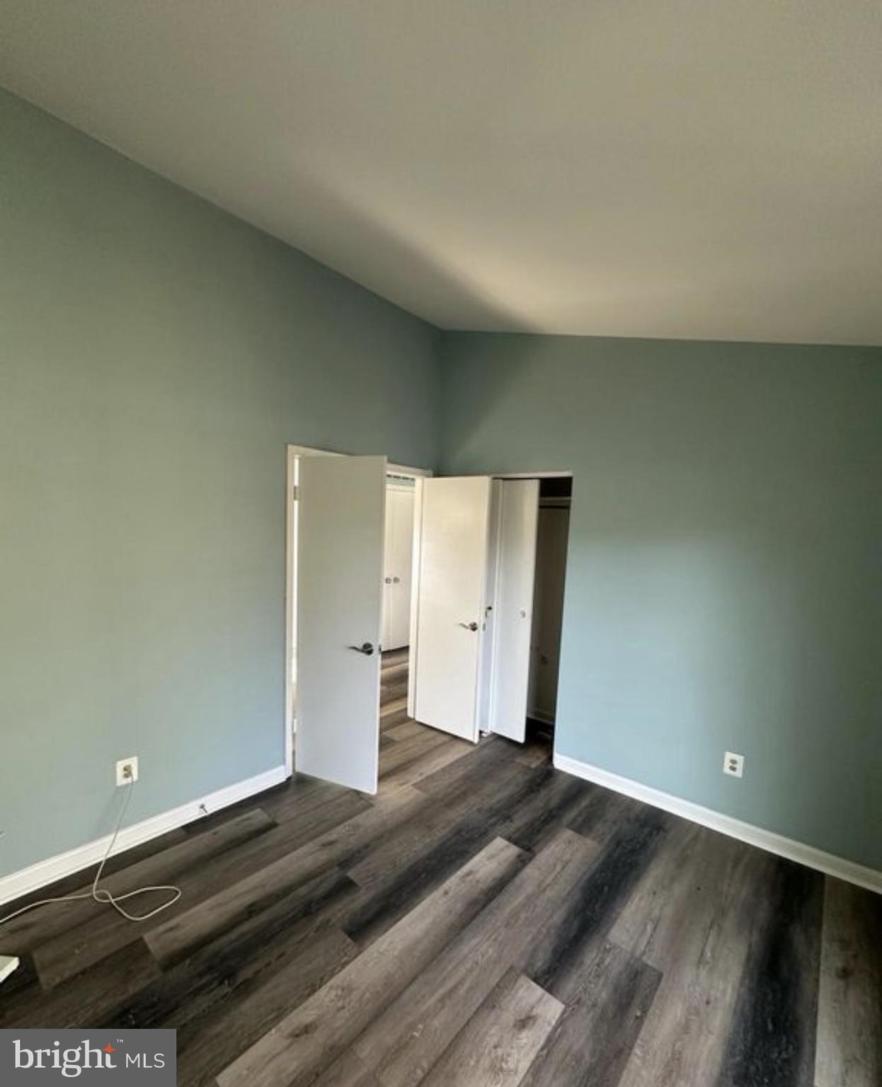 MARINERS POINT - Residential Lease