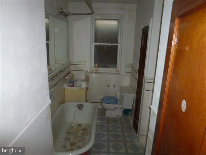 PHILADELPHIA (SOUTHWEST) - Residential Income