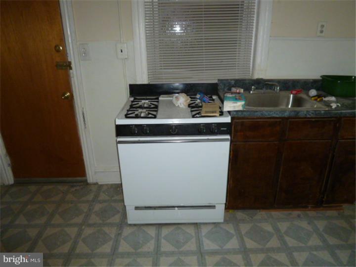 PHILADELPHIA (SOUTHWEST) - Residential Income
