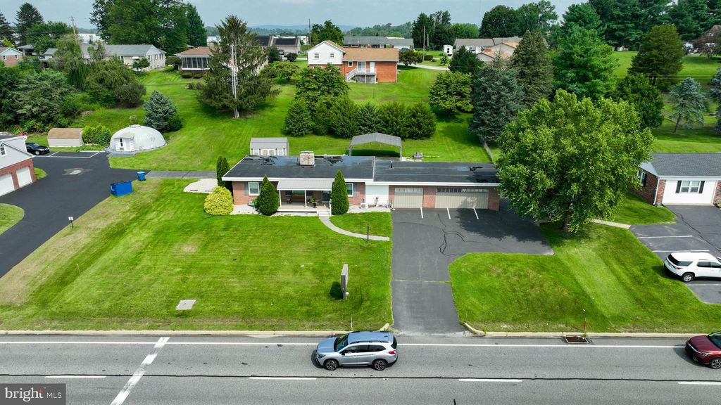 Photo of 4325 W Market Street, YORK, PA 17408 (MLS # PAYK2087750)