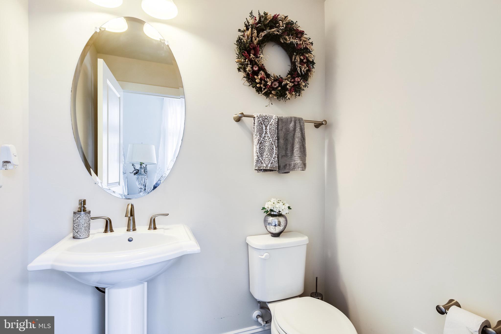 HAWTHORNES GRANT AT BRO - Residential