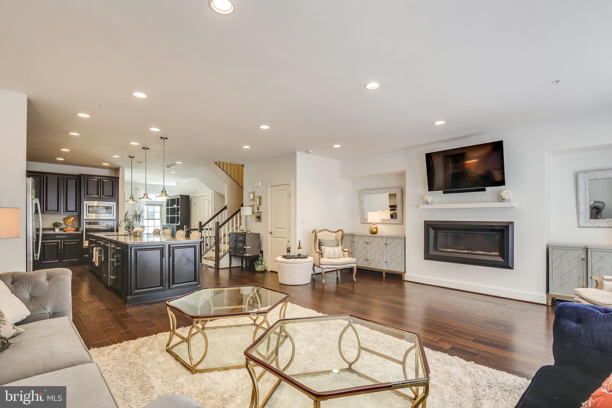 HAWTHORNES GRANT AT BRO - Residential