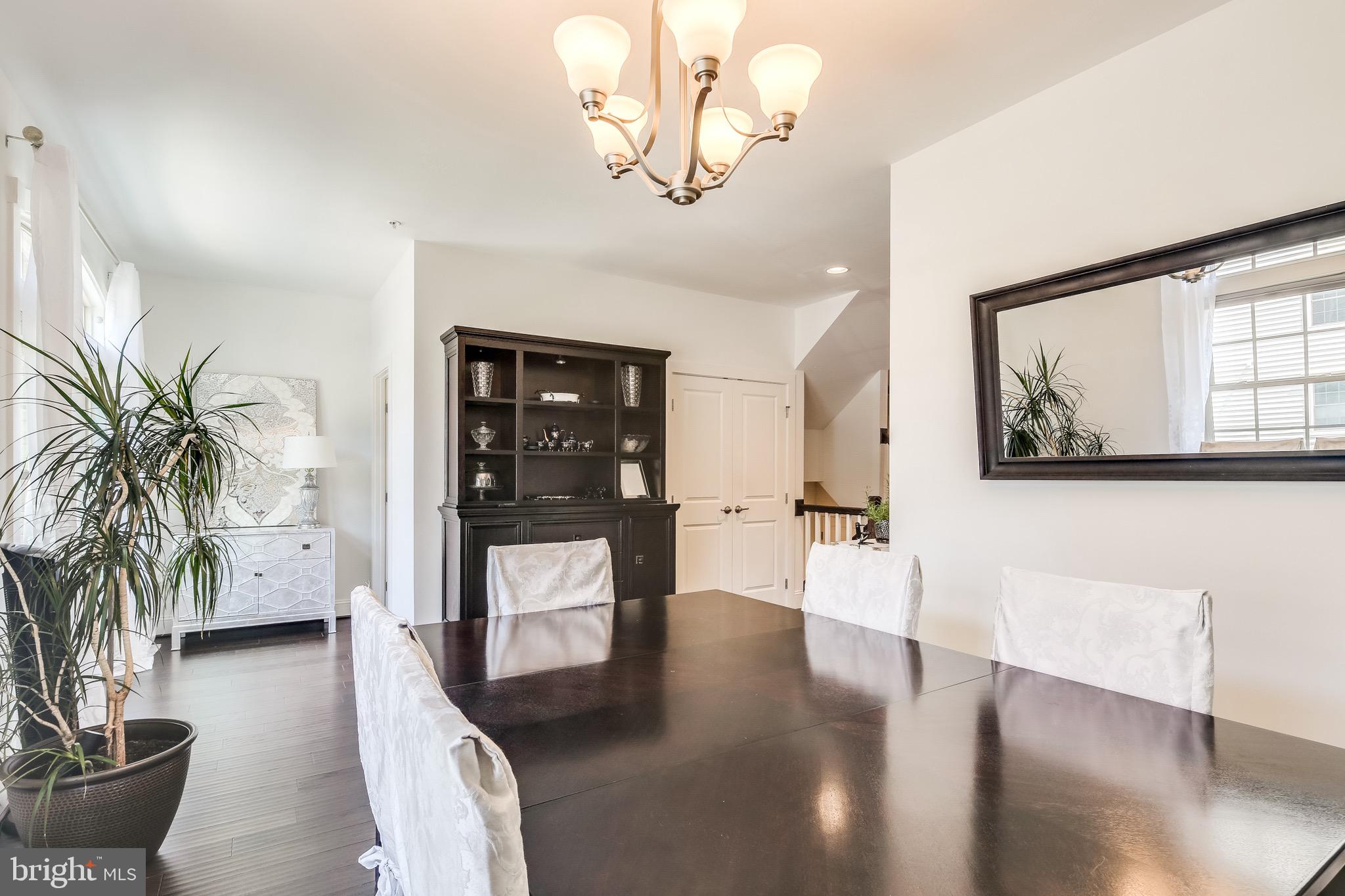 HAWTHORNES GRANT AT BRO - Residential