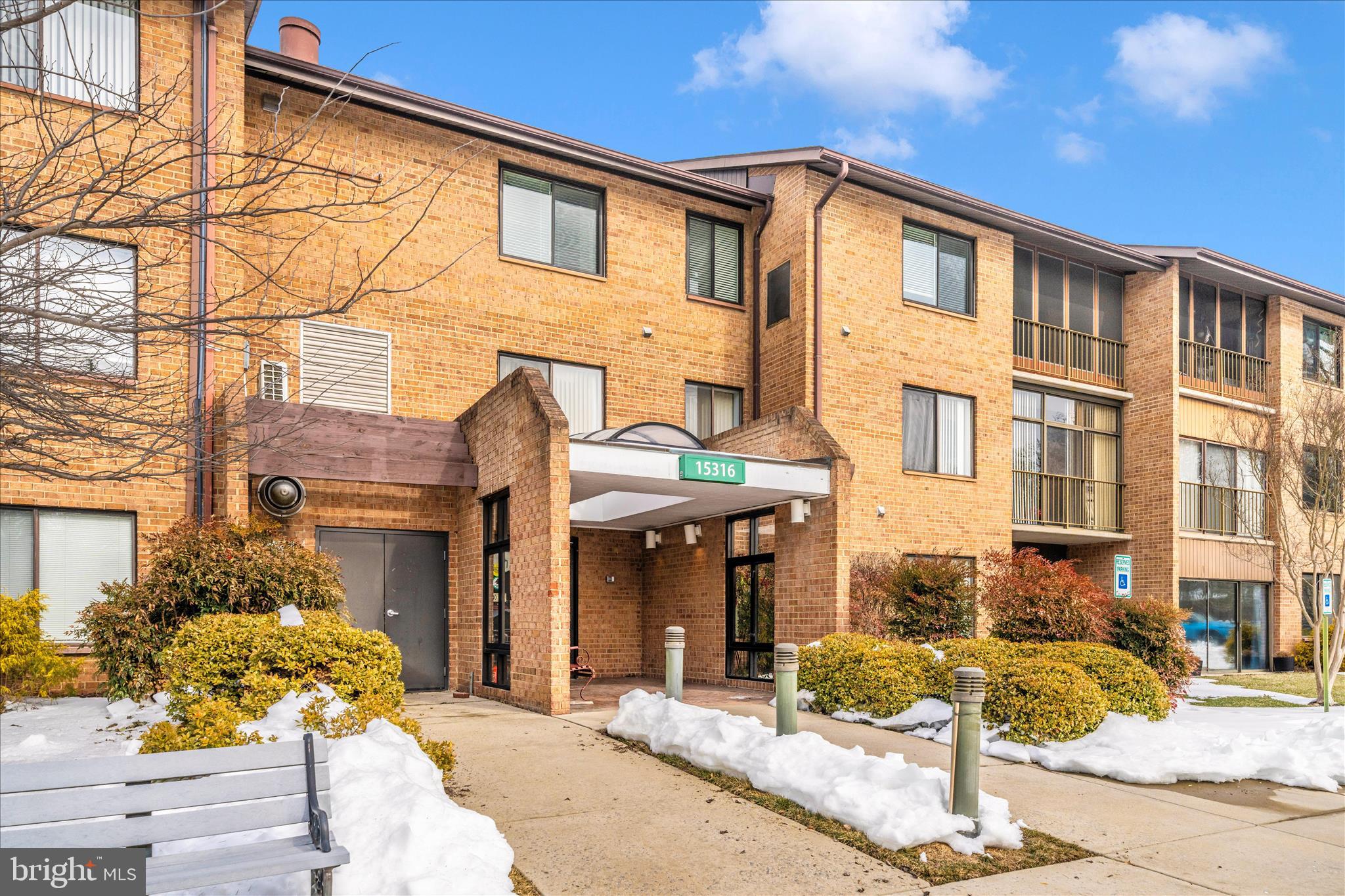 ROSSMOOR MUTUAL #19 - Residential