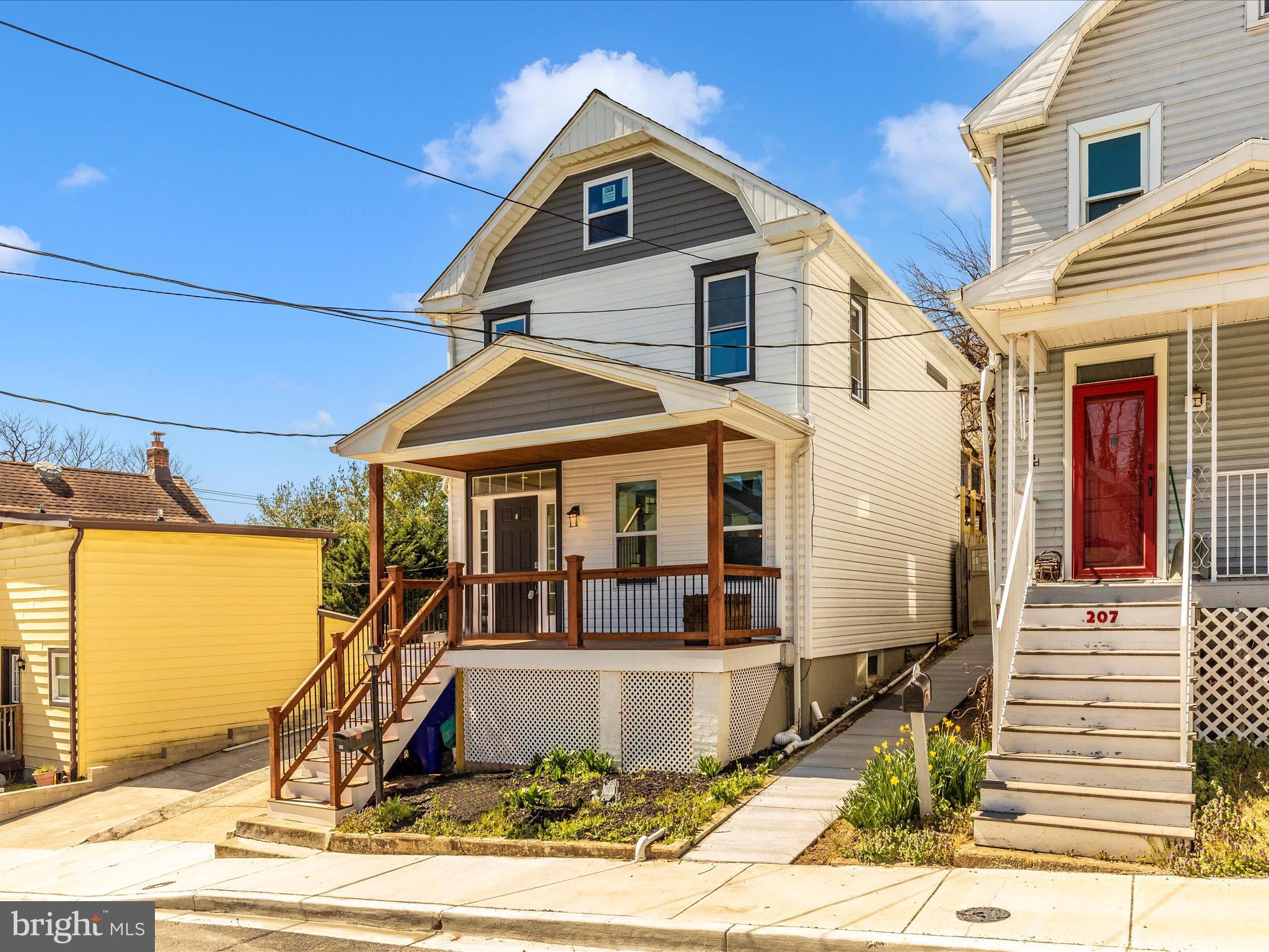 BRUNSWICK - Residential