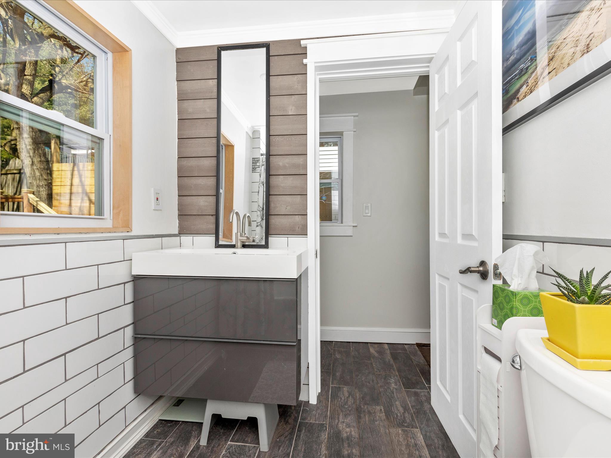 BRUNSWICK - Residential