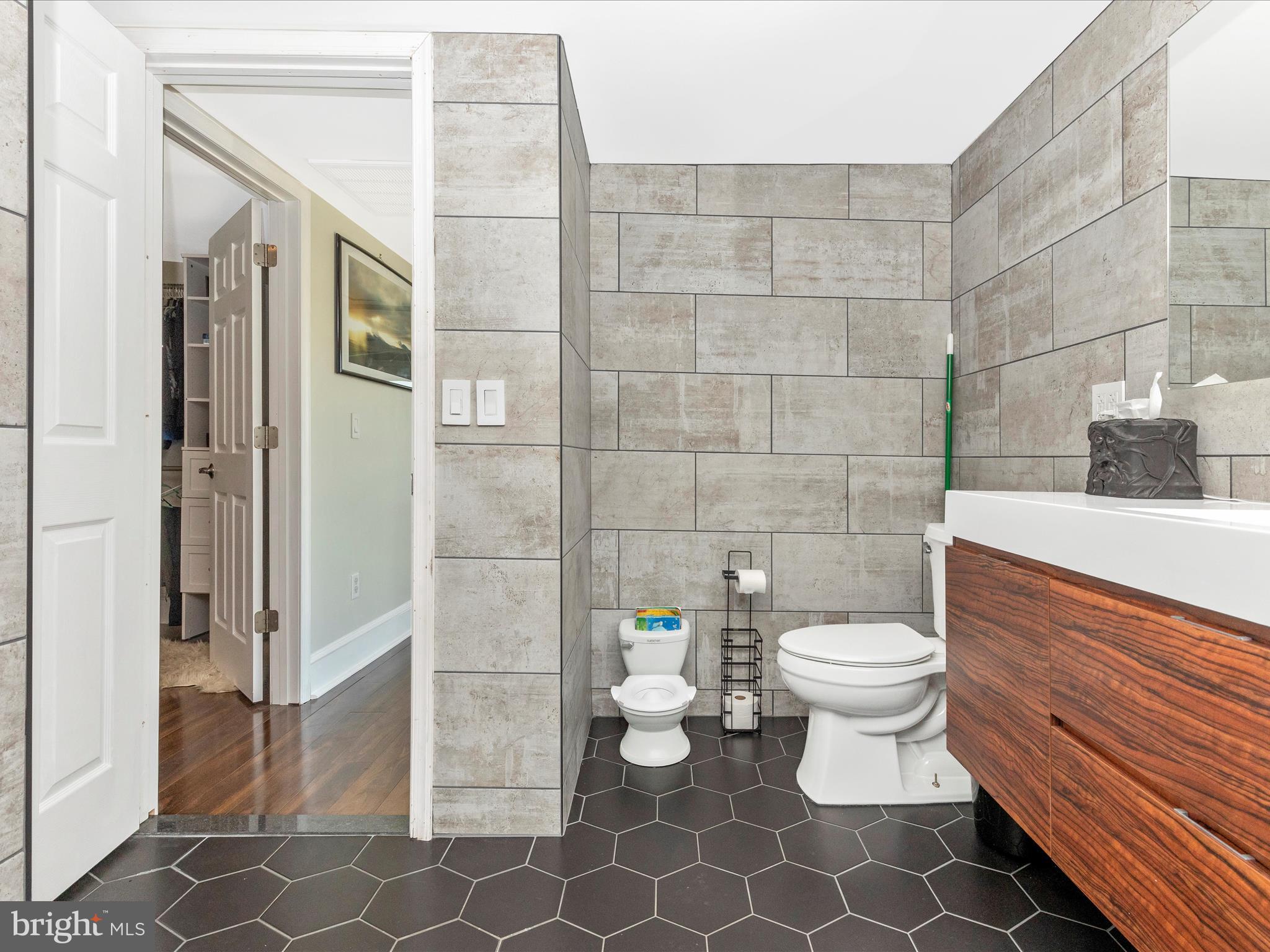 BRUNSWICK - Residential