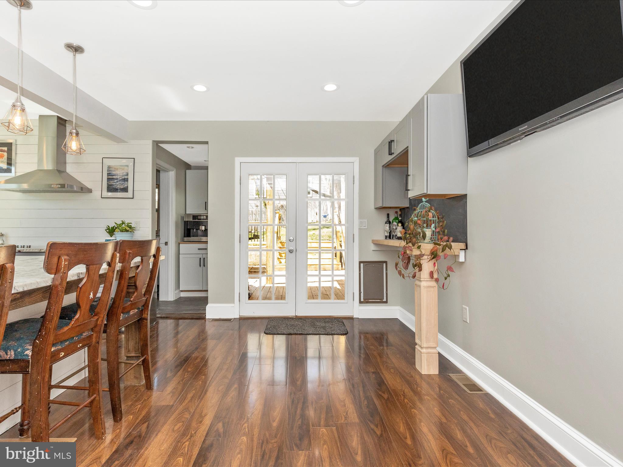 BRUNSWICK - Residential