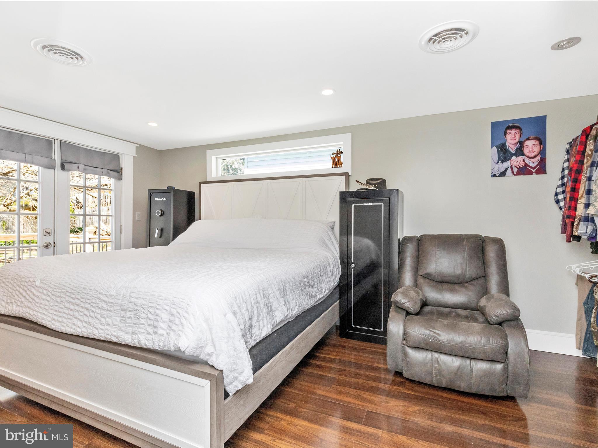 BRUNSWICK - Residential