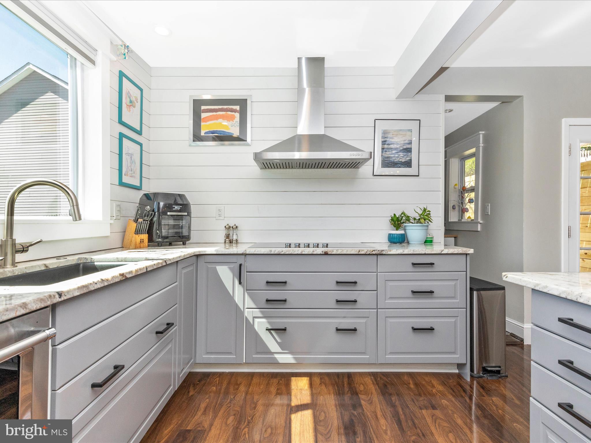 BRUNSWICK - Residential