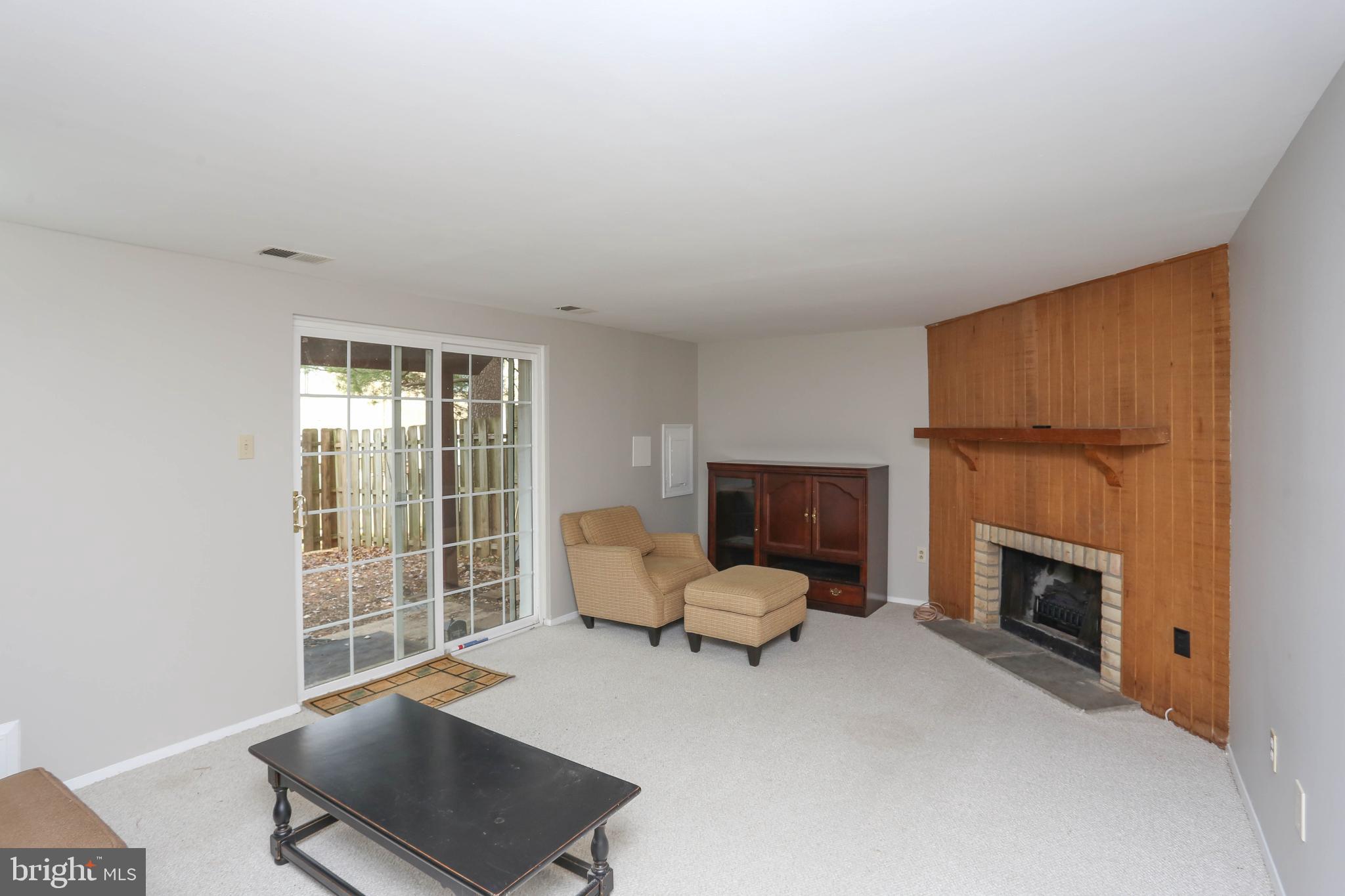 OWEN BROWN WOODS - Residential