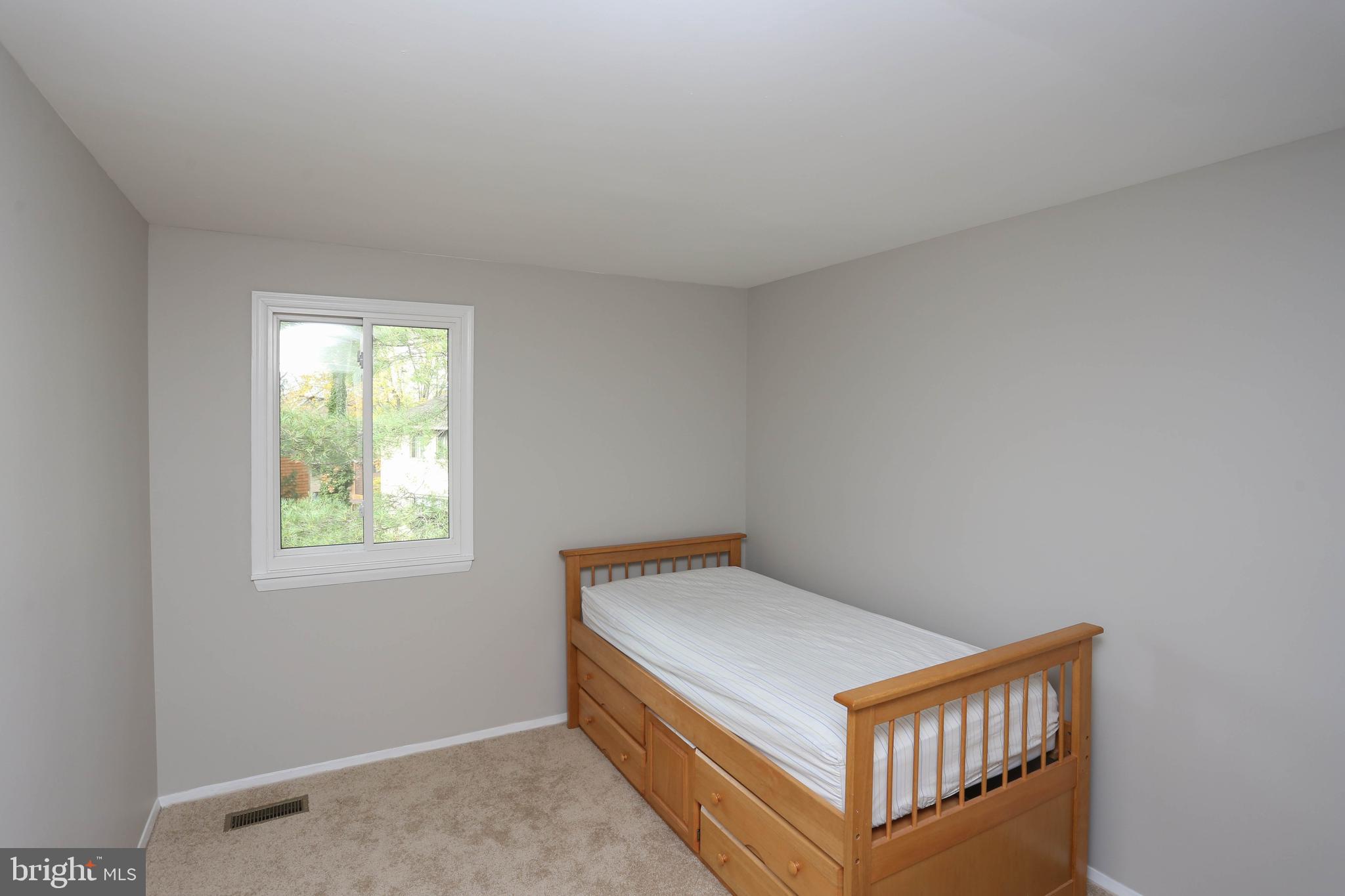 OWEN BROWN WOODS - Residential