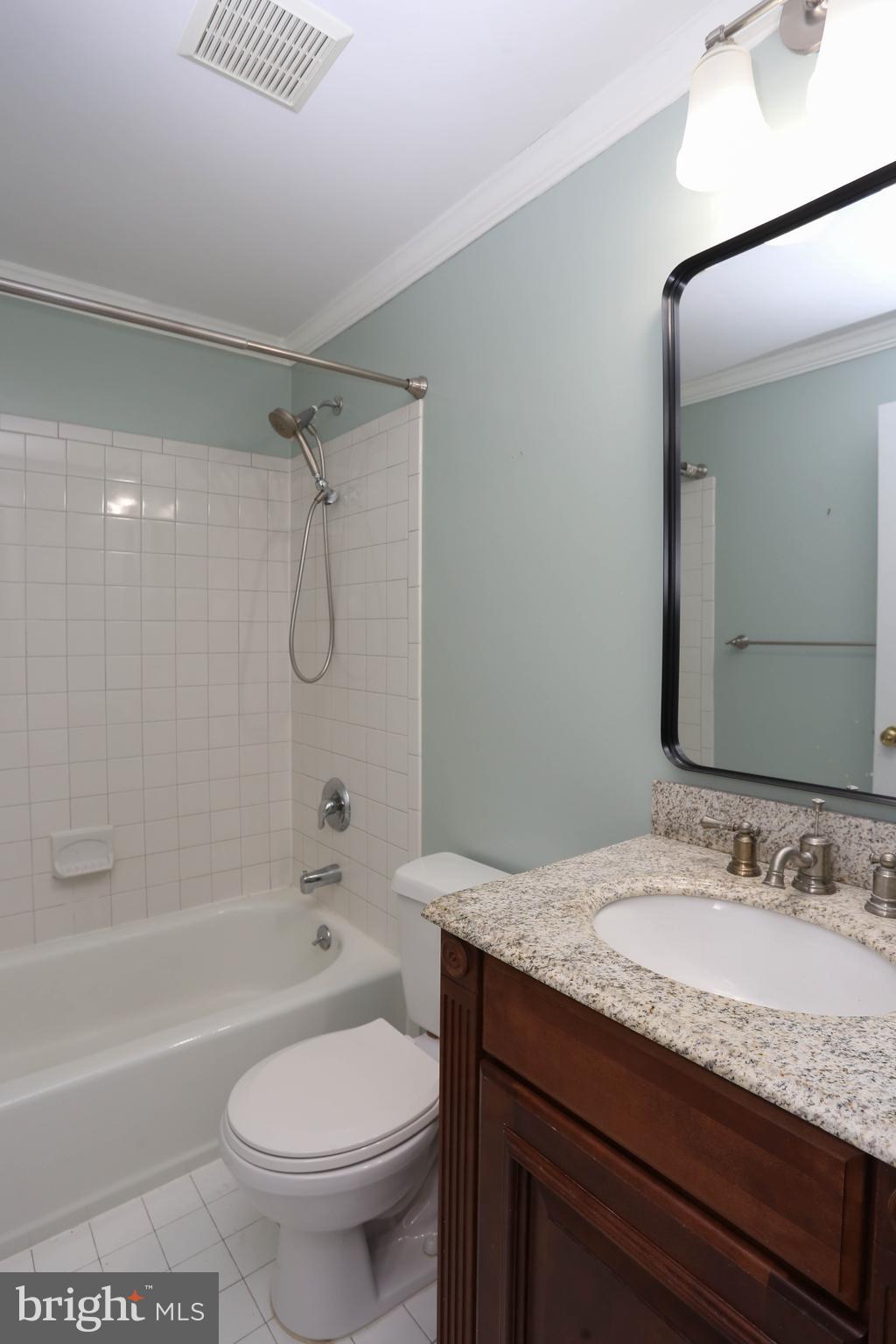 OWEN BROWN WOODS - Residential