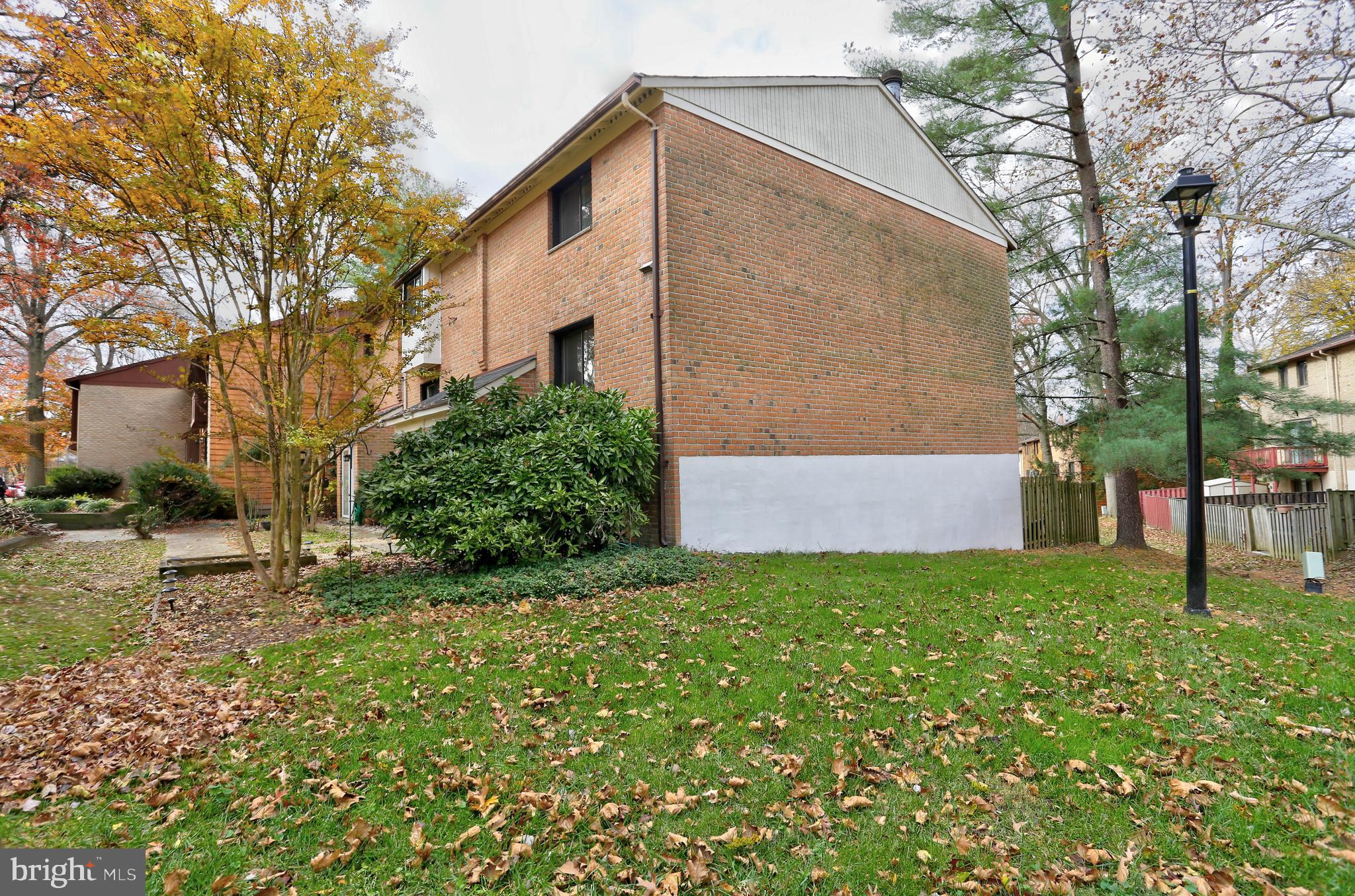 OWEN BROWN WOODS - Residential