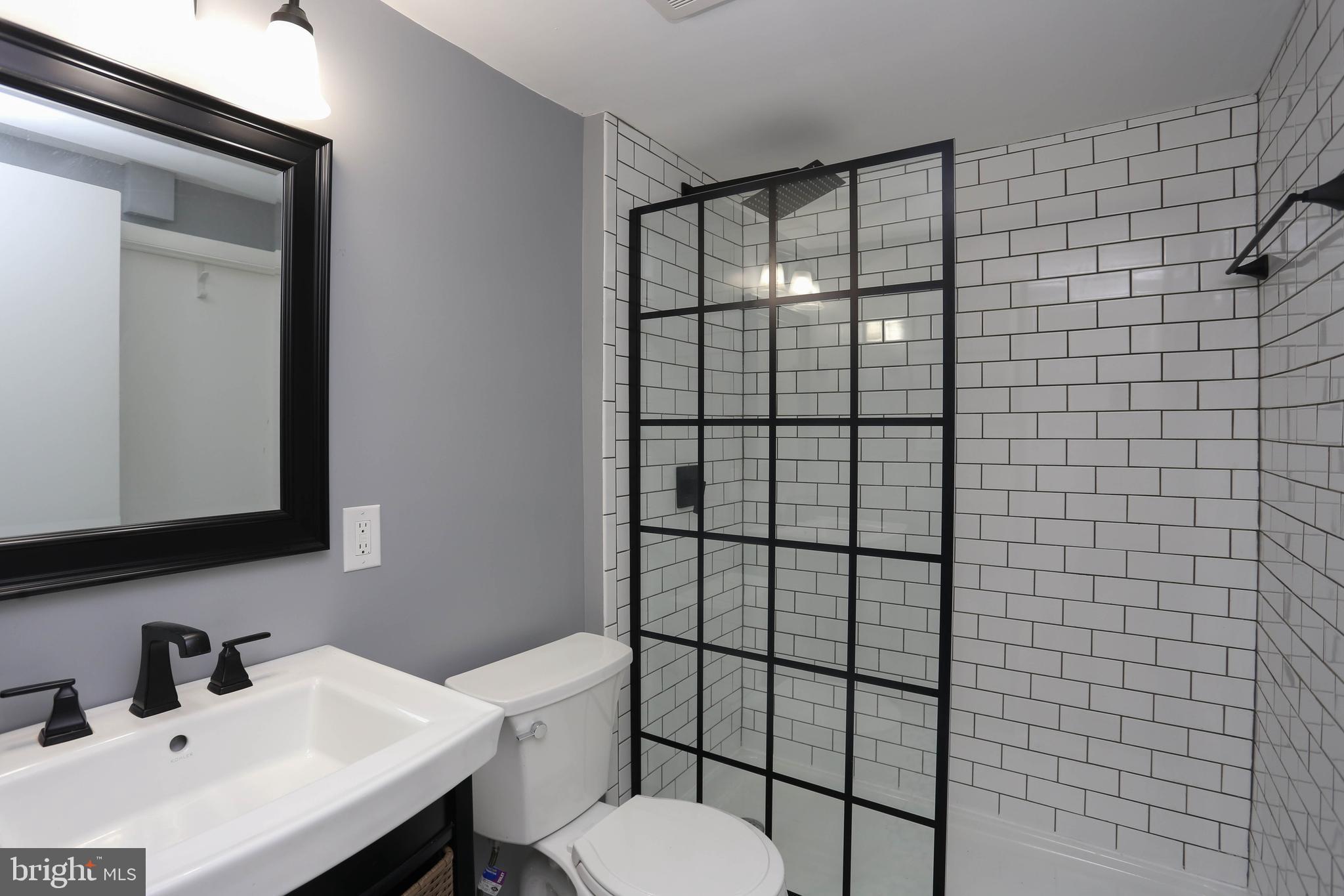 OWEN BROWN WOODS - Residential