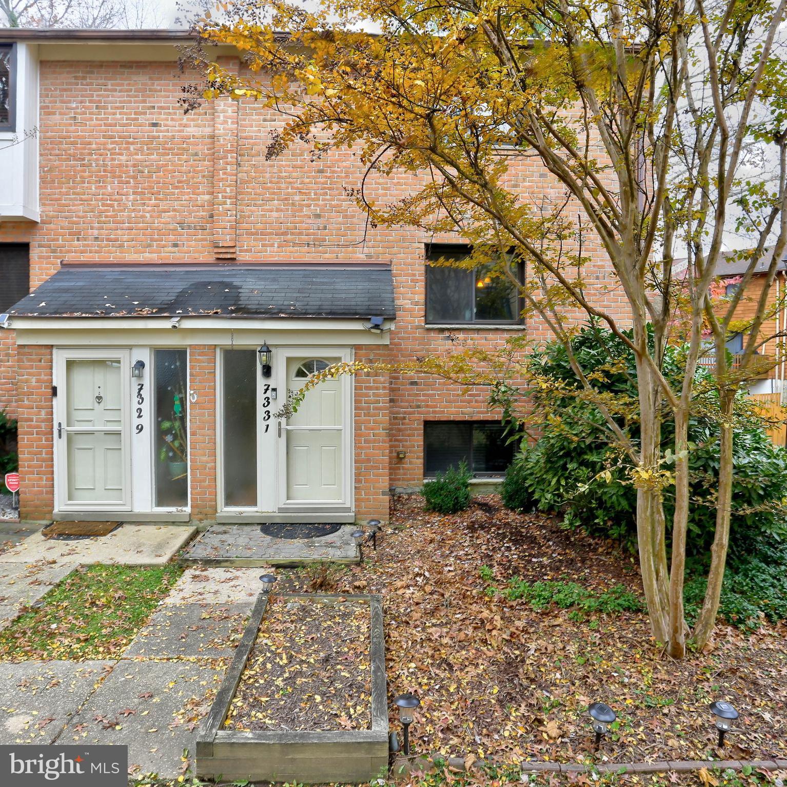 OWEN BROWN WOODS - Residential