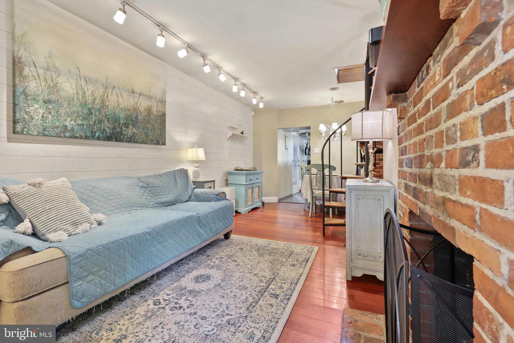 OTTERBEIN - Residential