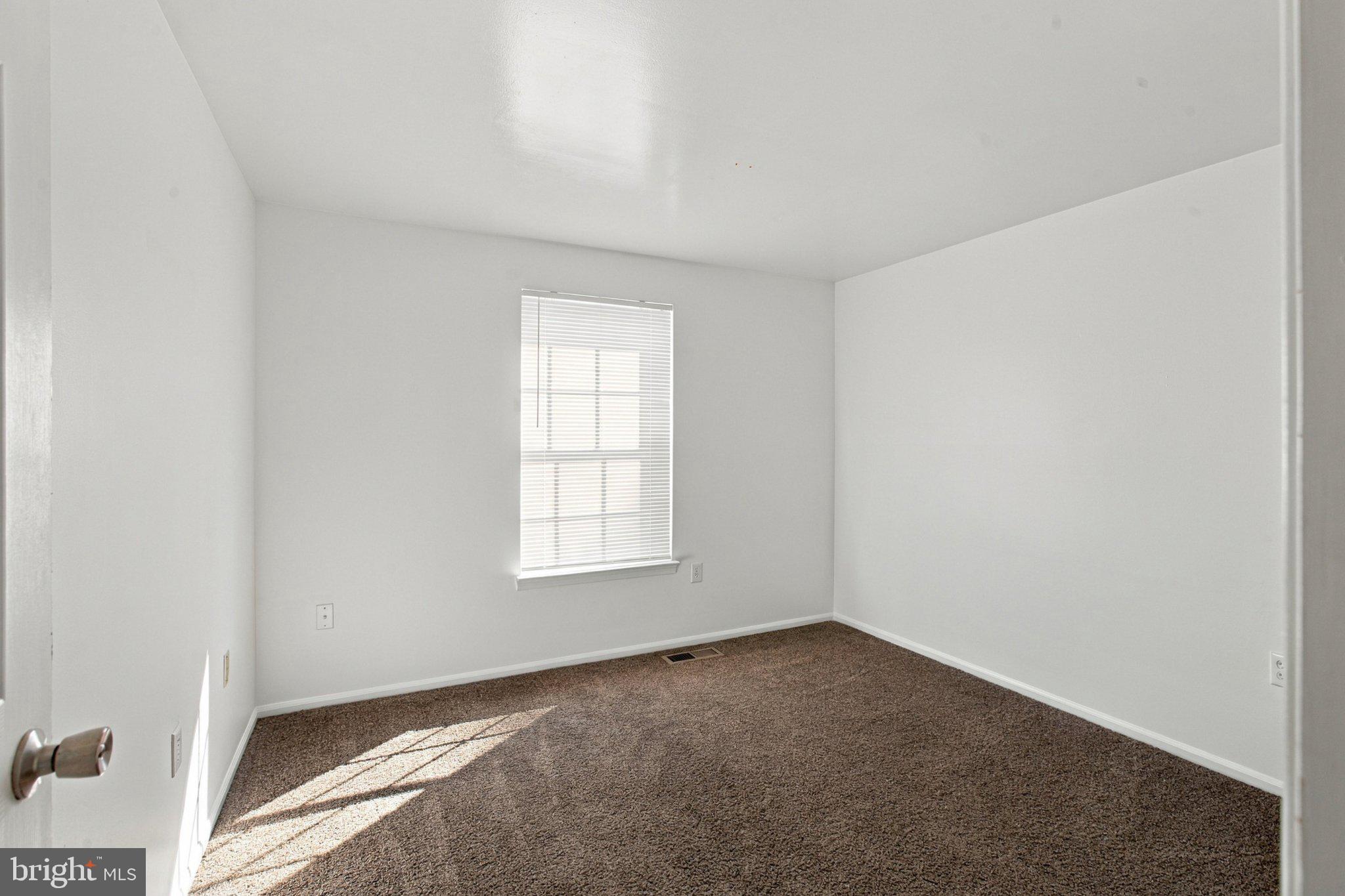 3643 KEMPSFORD FIELD PLACE