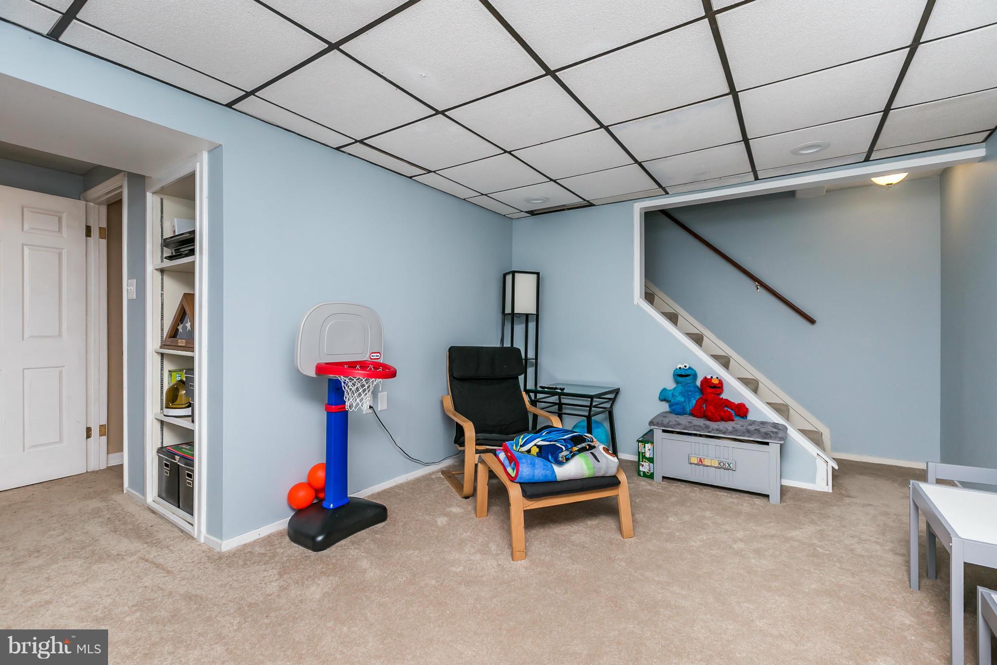 VILLAGE OF OWEN BROWN - Residential