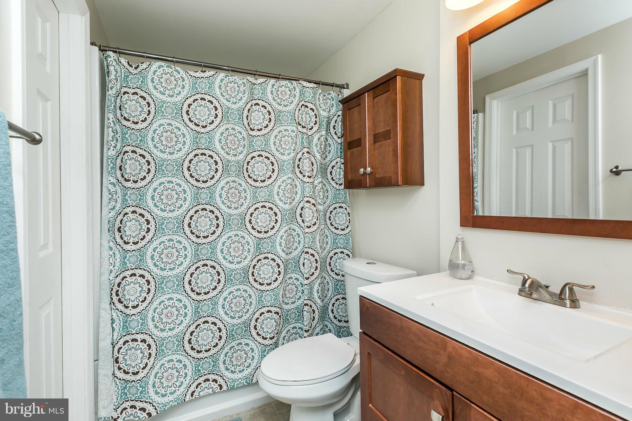 VILLAGE OF OWEN BROWN - Residential