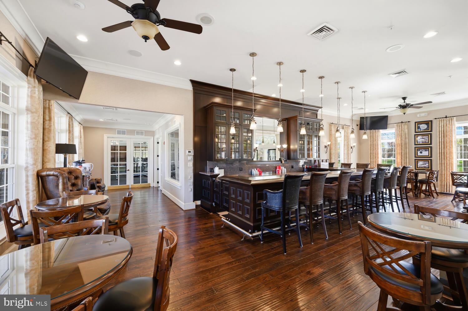 SYMPHONY VILLAGE AT CENTREVILLE - Residential