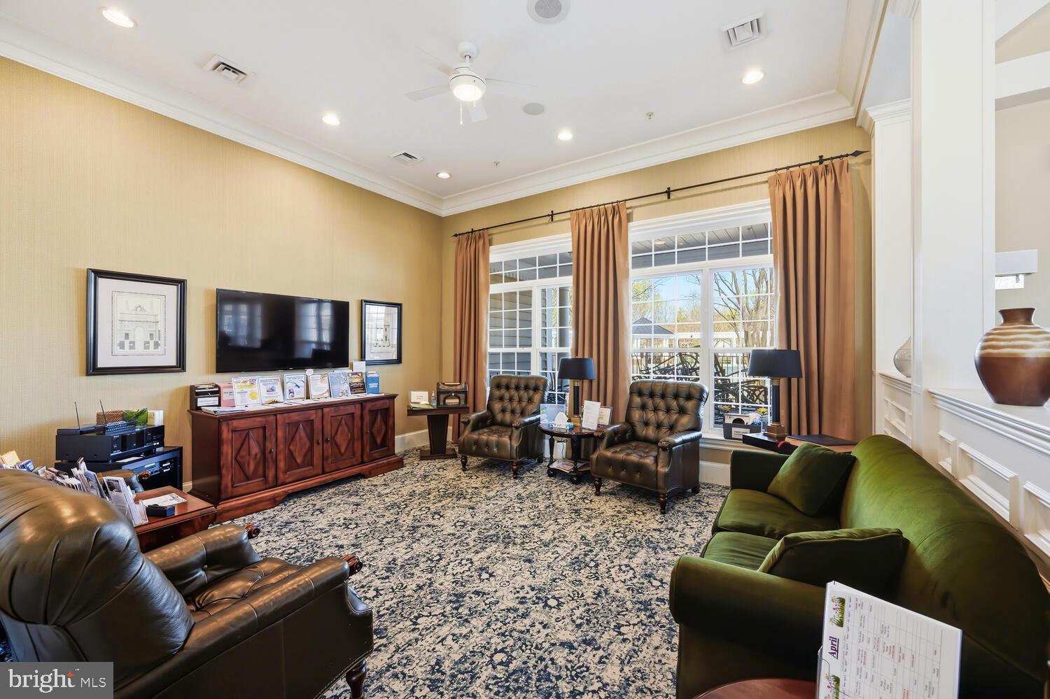 SYMPHONY VILLAGE AT CENTREVILLE - Residential