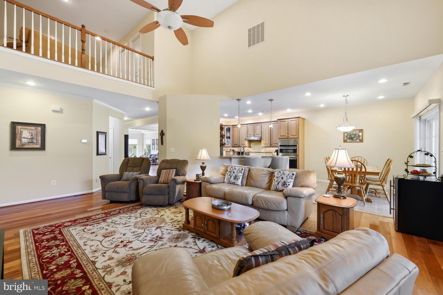 SYMPHONY VILLAGE AT CENTREVILLE - Residential