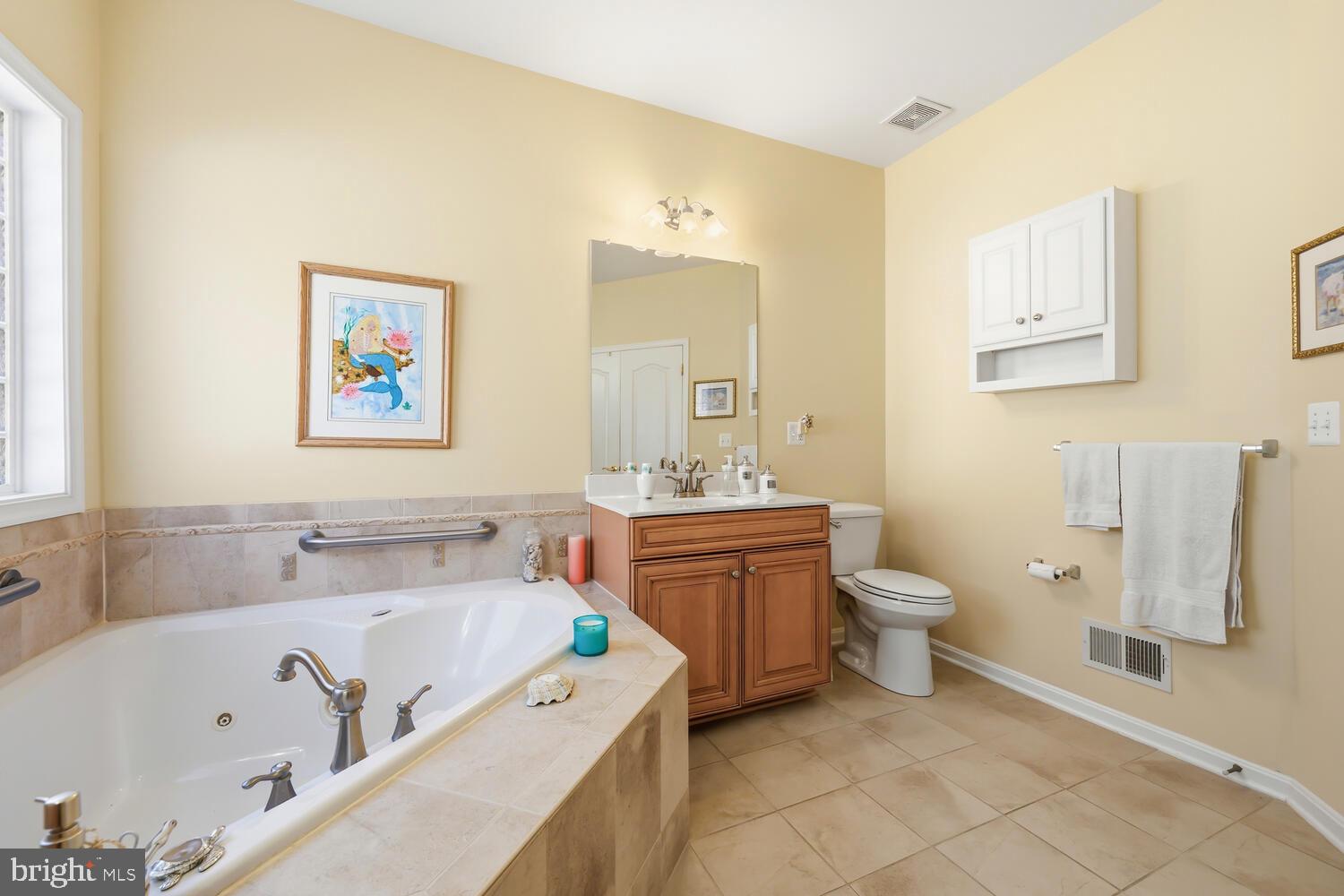 SYMPHONY VILLAGE AT CENTREVILLE - Residential