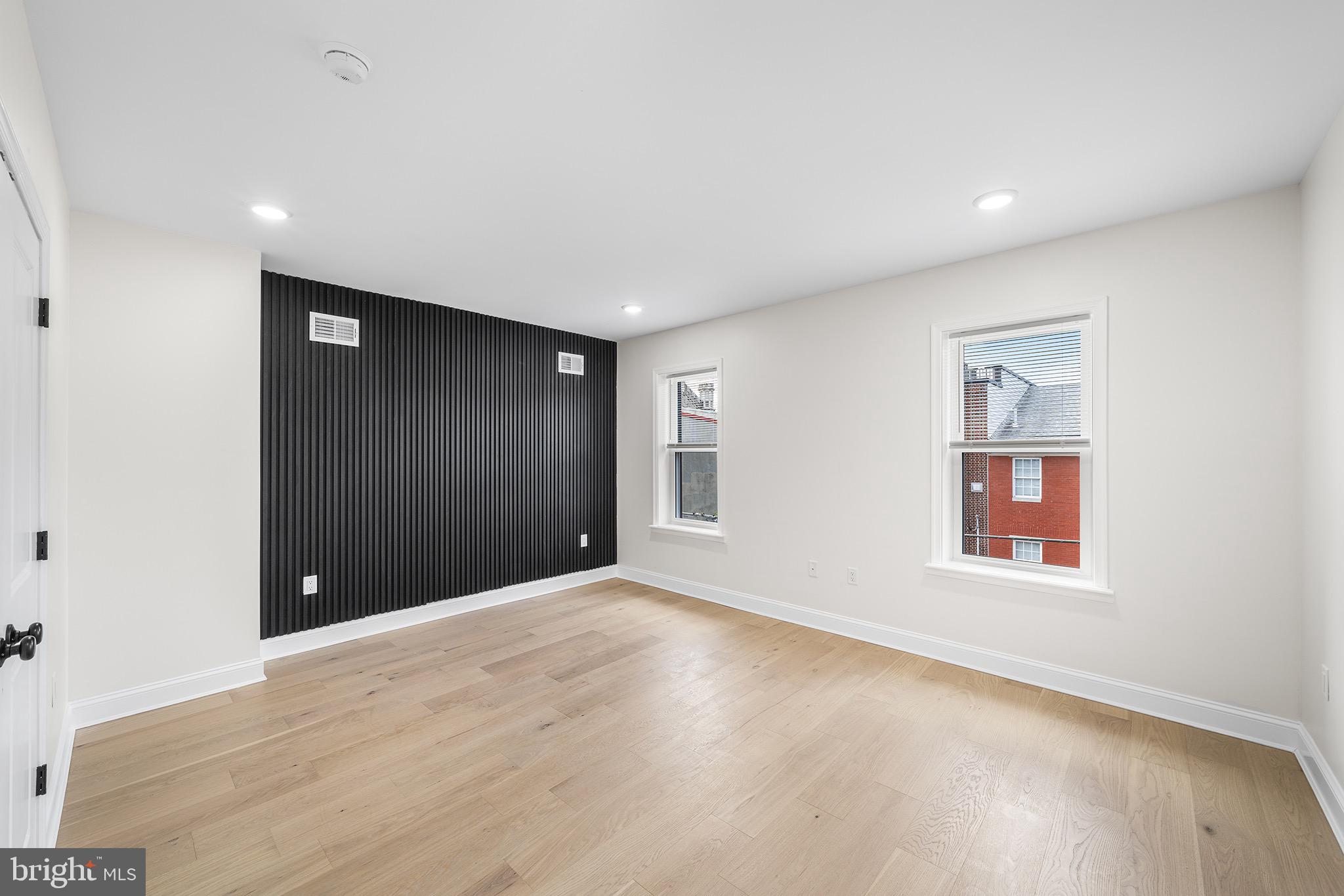 GRADUATE HOSPITAL - Residential