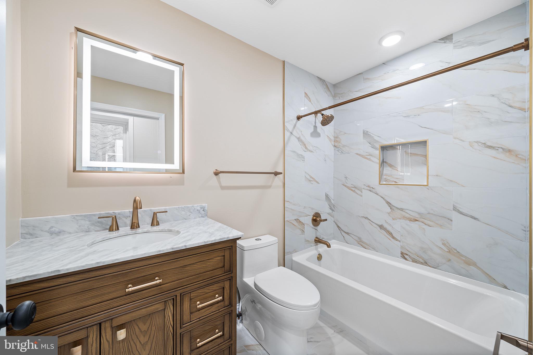 GRADUATE HOSPITAL - Residential