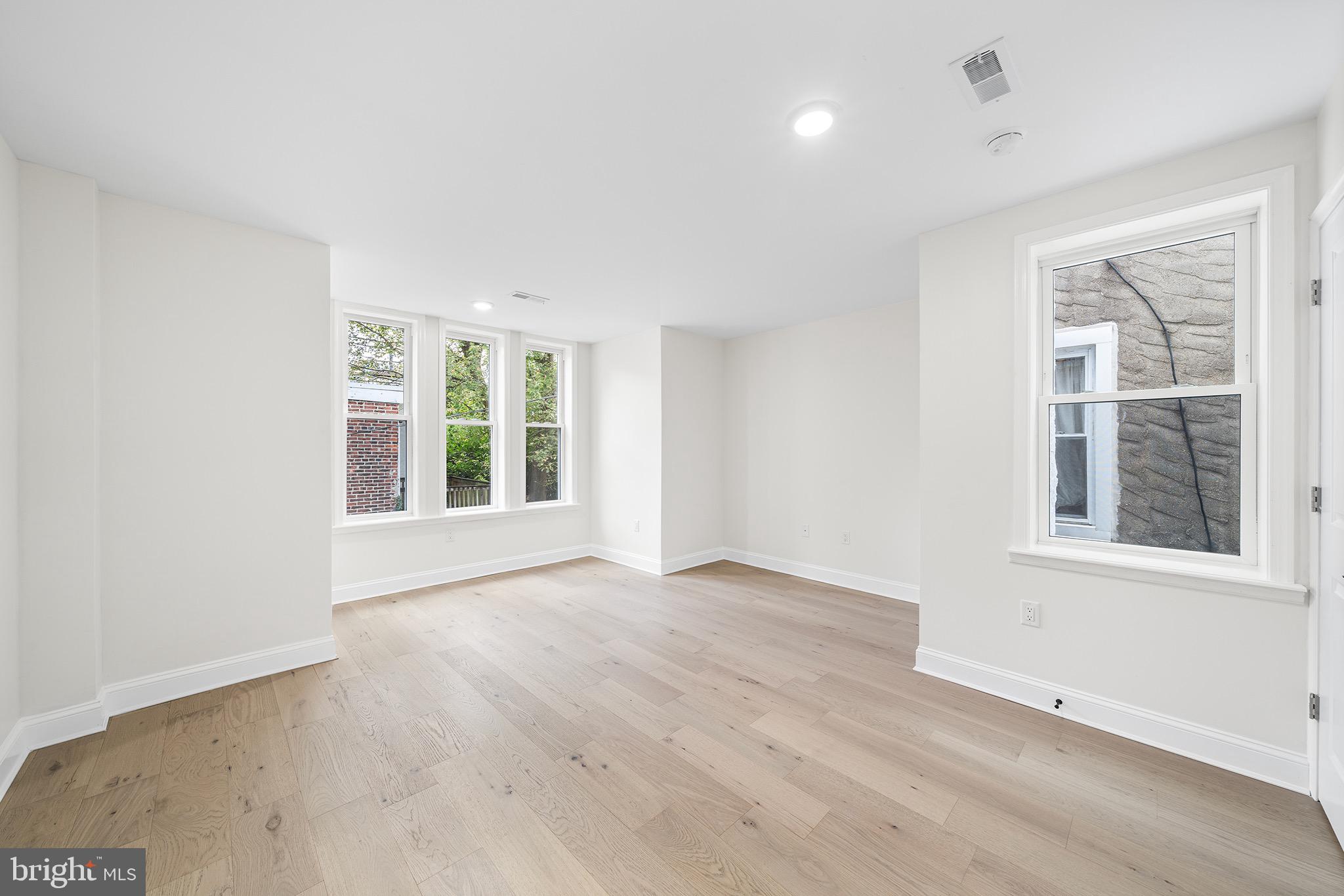 GRADUATE HOSPITAL - Residential