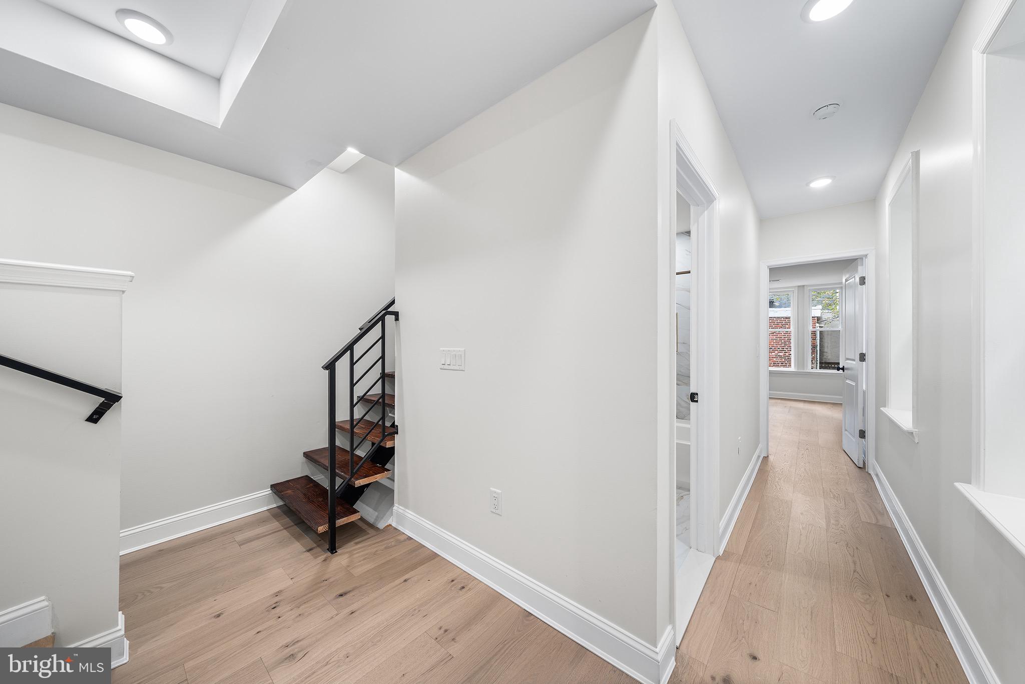 GRADUATE HOSPITAL - Residential