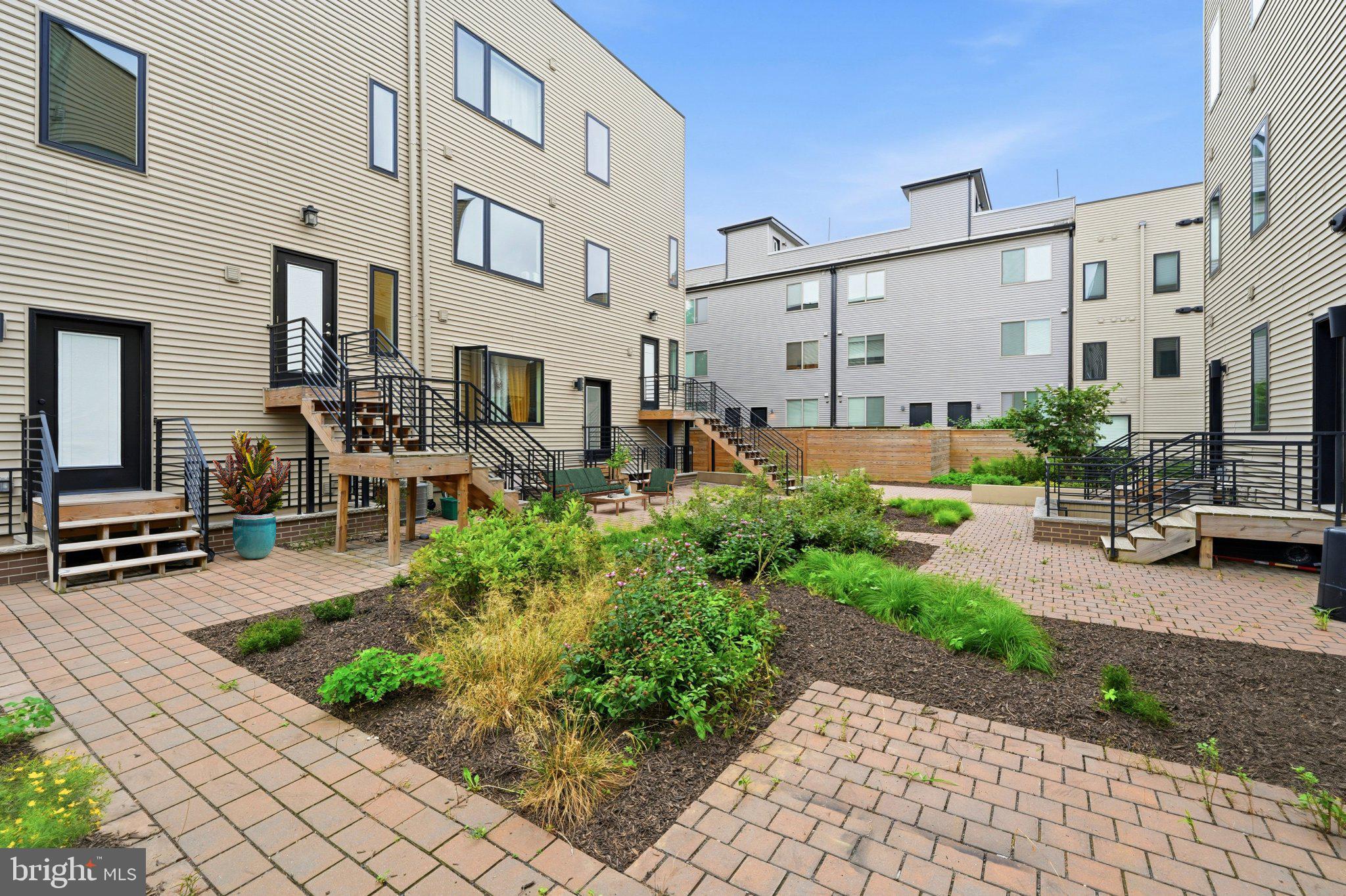 2010 N 5TH STREET 2C