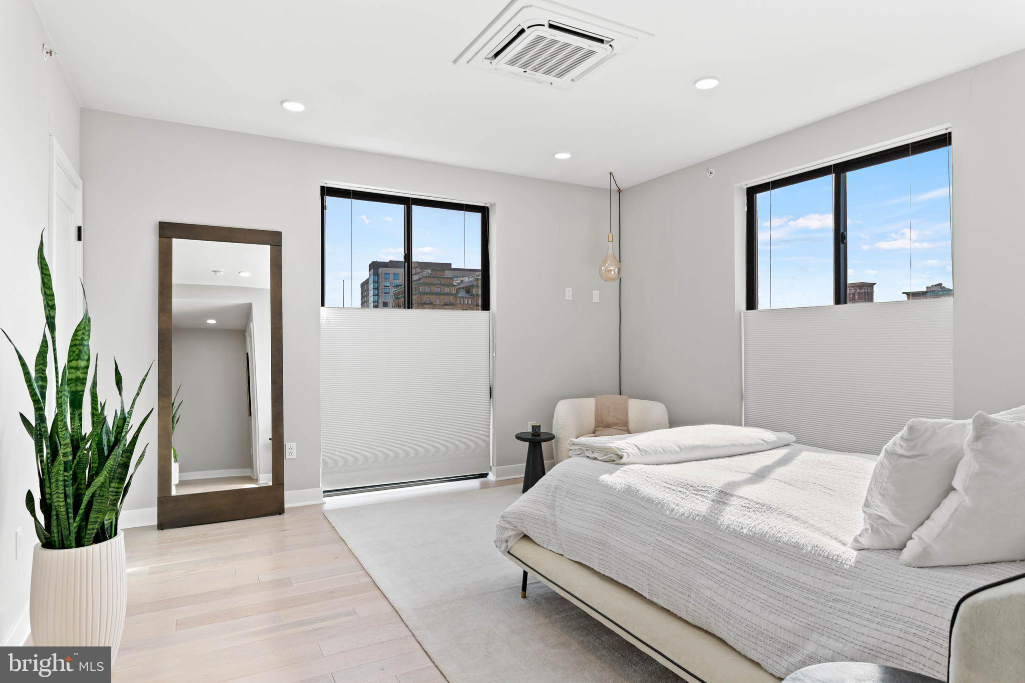 FRANCISVILLE - Residential