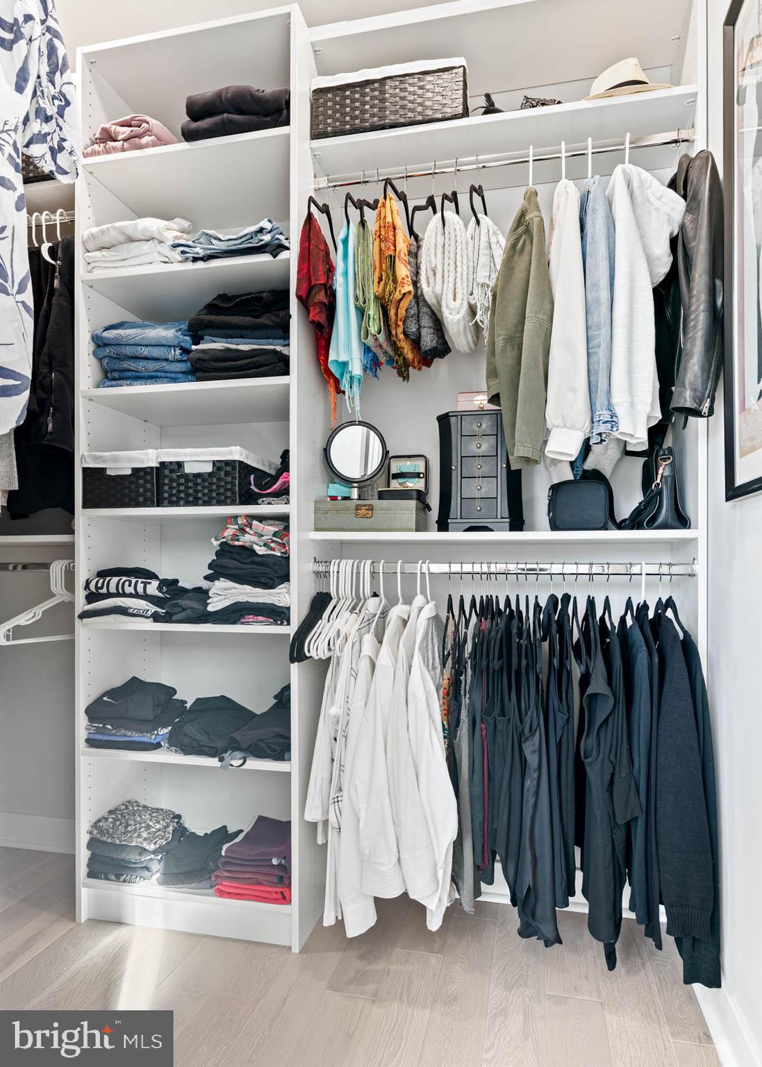 FRANCISVILLE - Residential