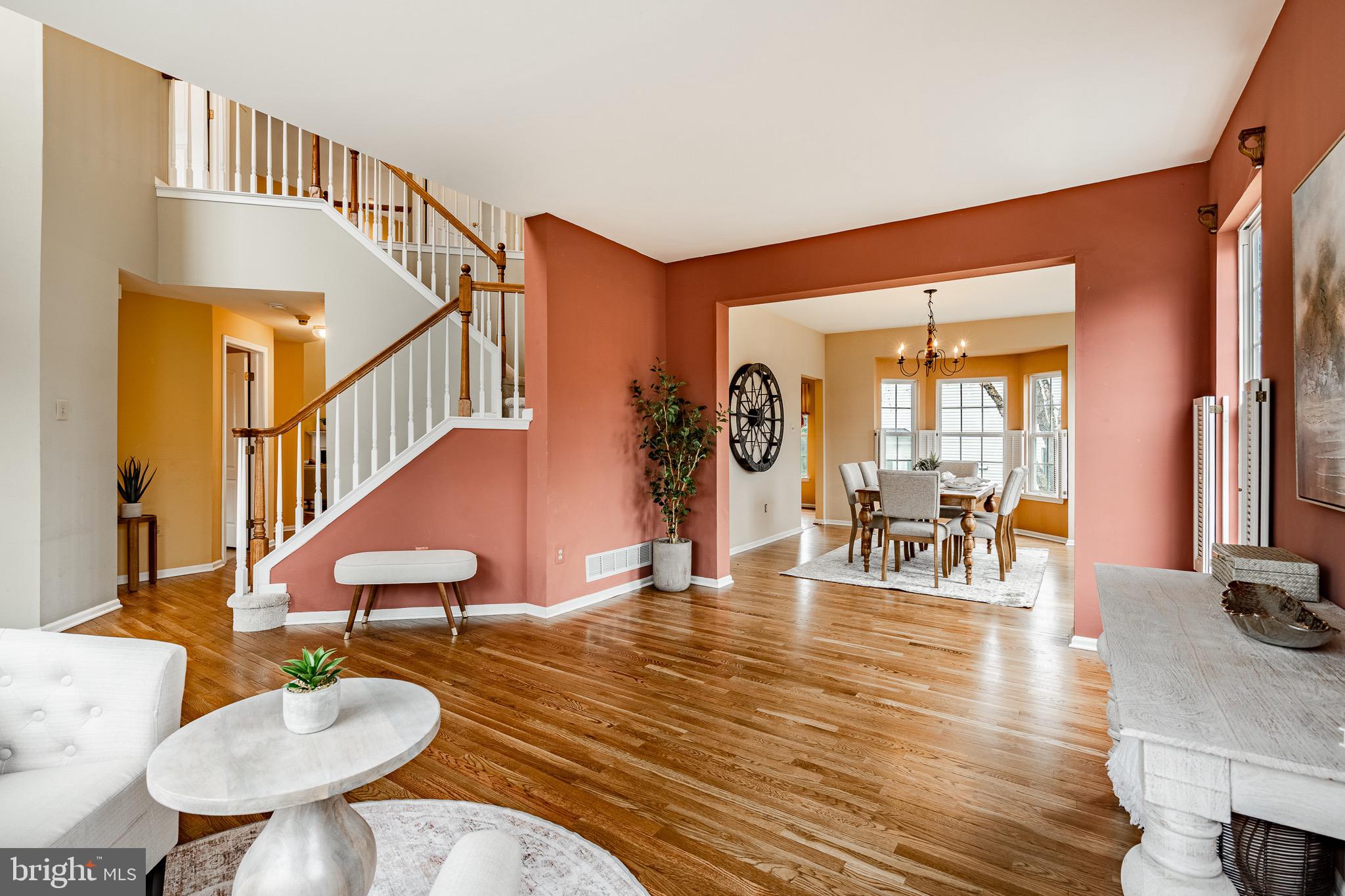 OLDE VILLAGE - Residential