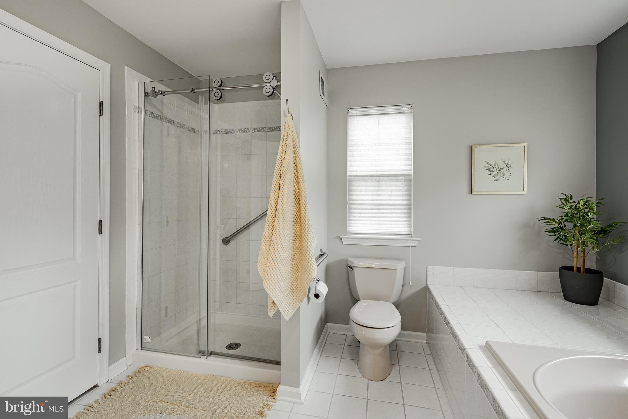 OLDE VILLAGE - Residential