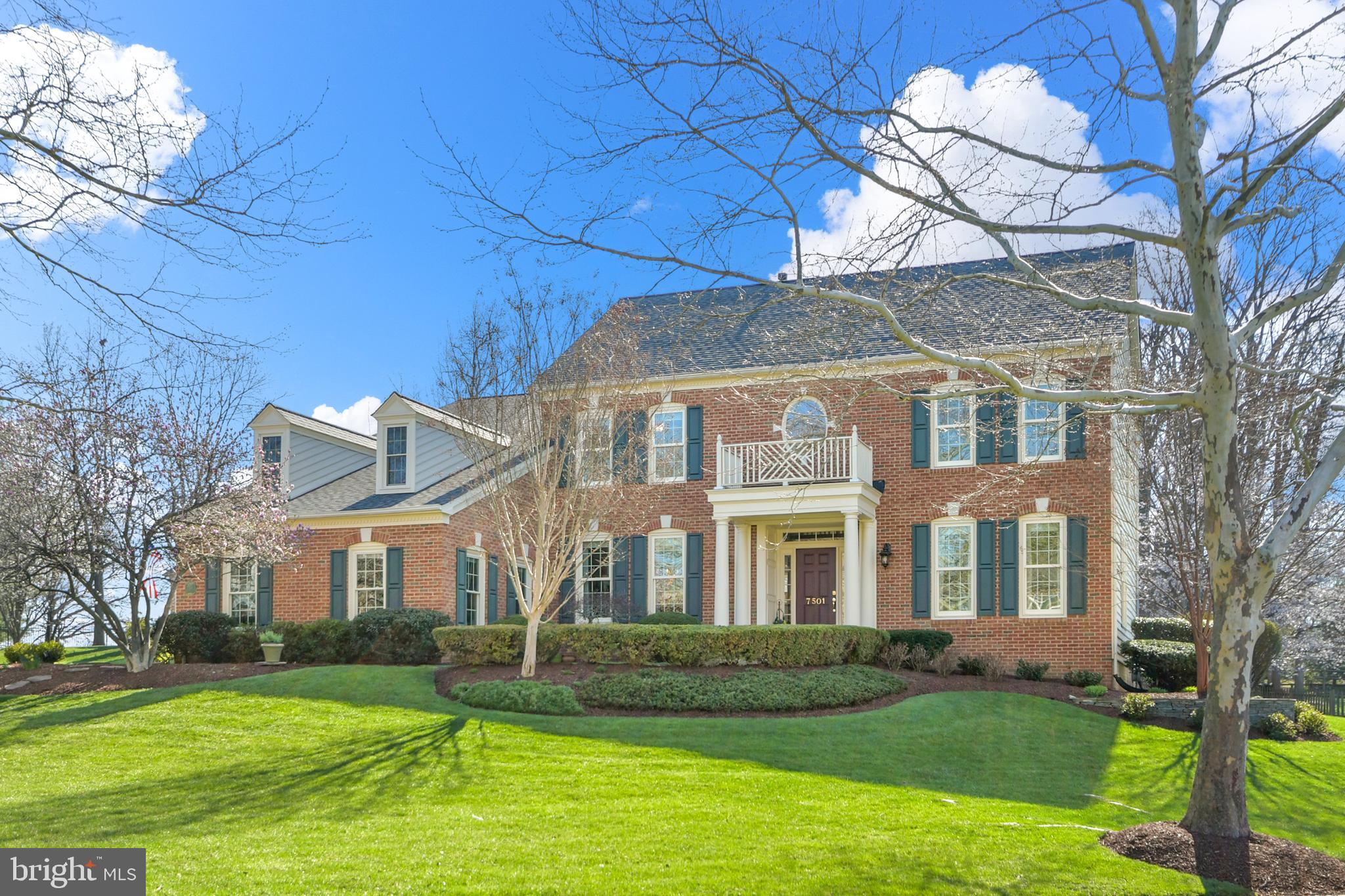 HOLLY HILLS - Residential