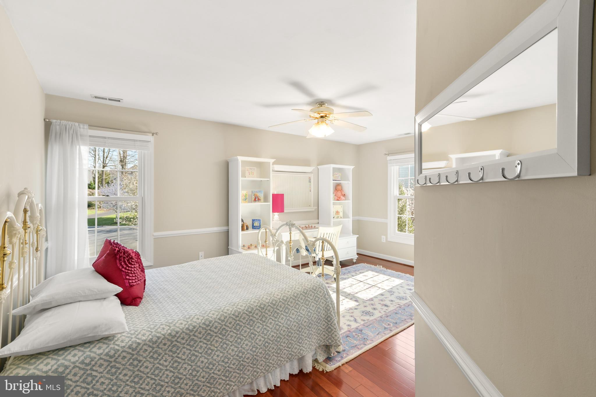 HOLLY HILLS - Residential